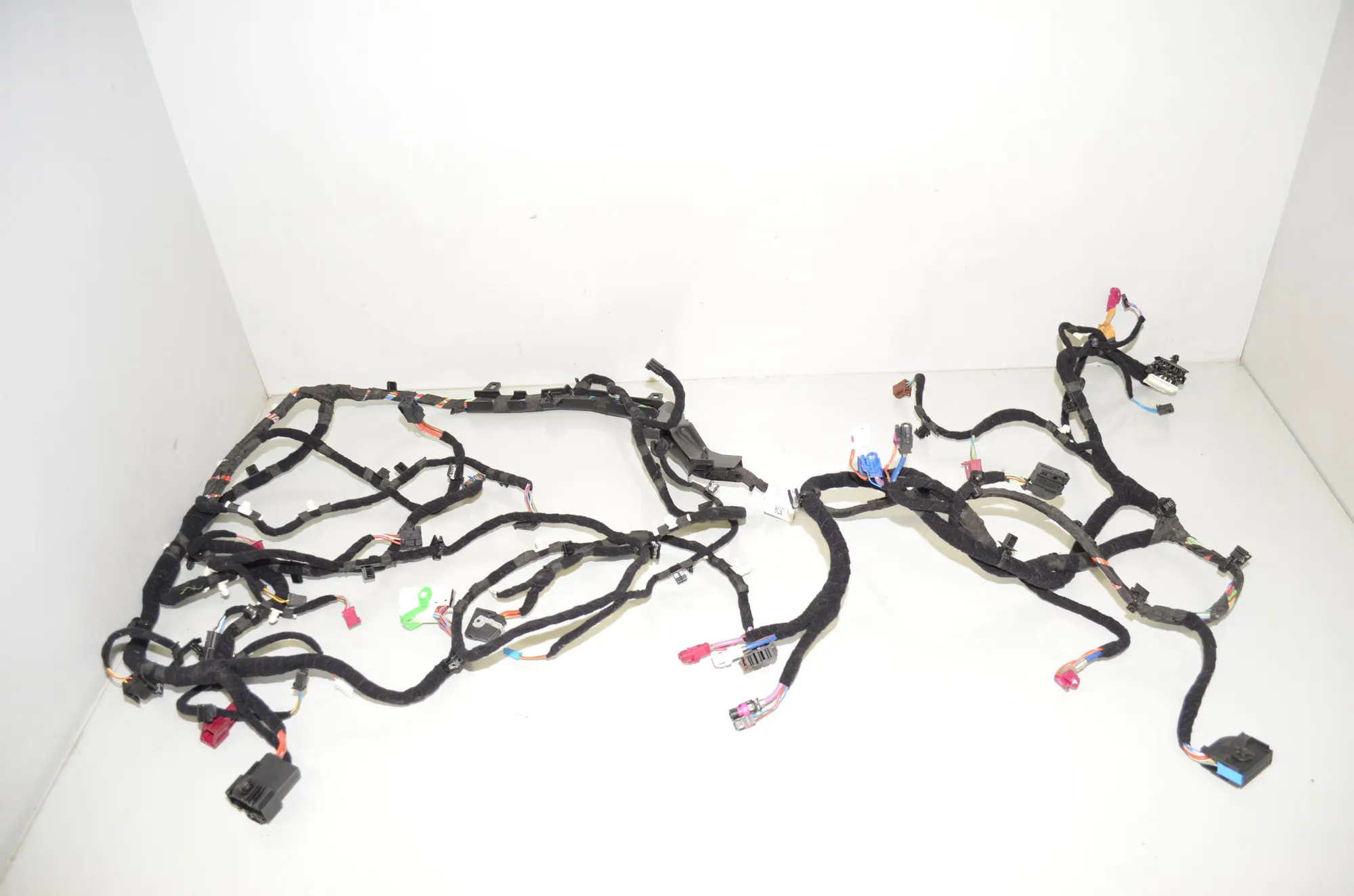 Other Wiring Loom – OEM 5A54F39 · BMW iX (I20) (2021 - -) xDrive 40 2021 – 2