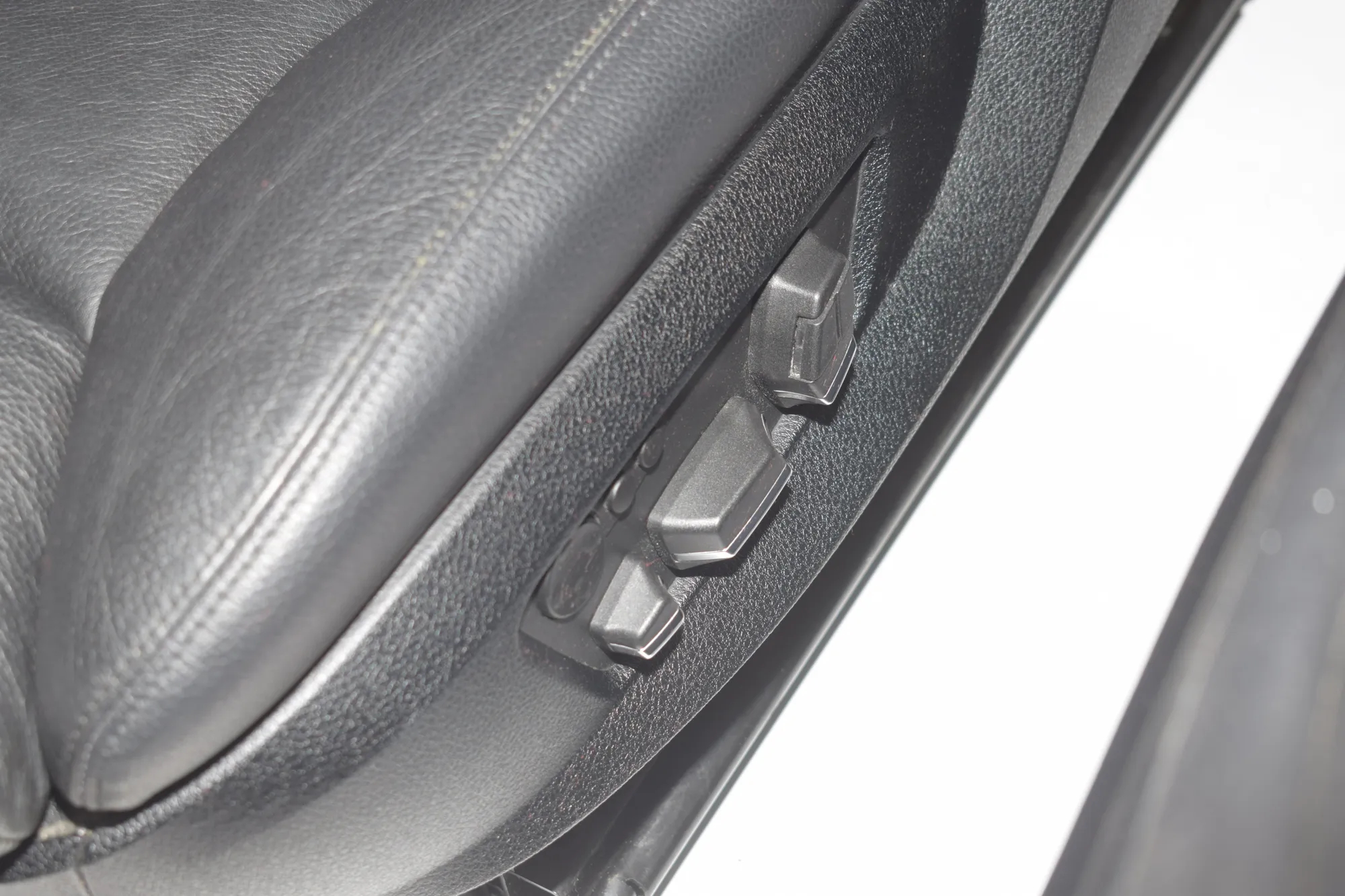 Seat set · BMW 5 Touring (F11) 530 d 2011 – 11