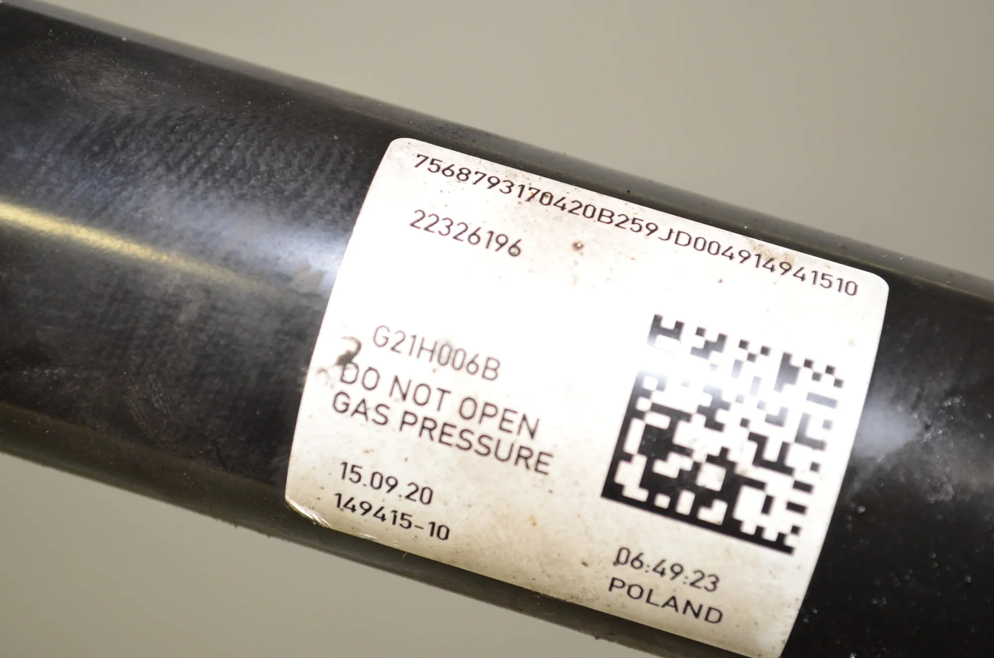 Rear Right Shock Absorber – OEM 6879317 · BMW 3 Touring (G21) (2019 - -) 320 d 2020 – 5