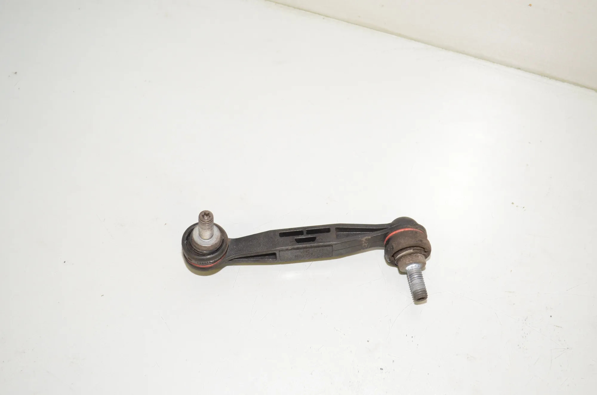 Rear Left Stabilizer Link – OEM 6785607 · BMW 3 Touring (G21) (2019 - -) 320 d 2020 – 4