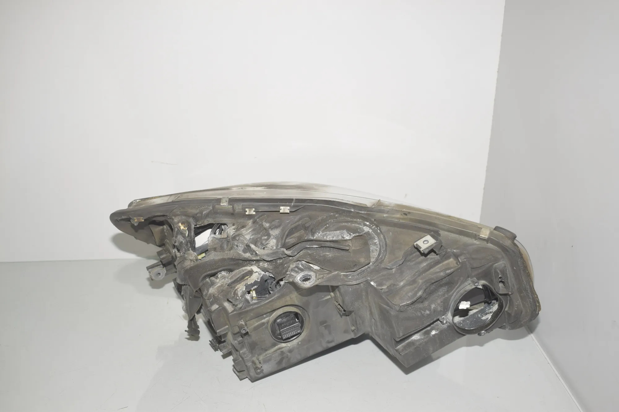 Front Left Headlight – OEM 7391401 · BMW 2 Active Tourer (F45) 220 d xDrive 2014 – 5