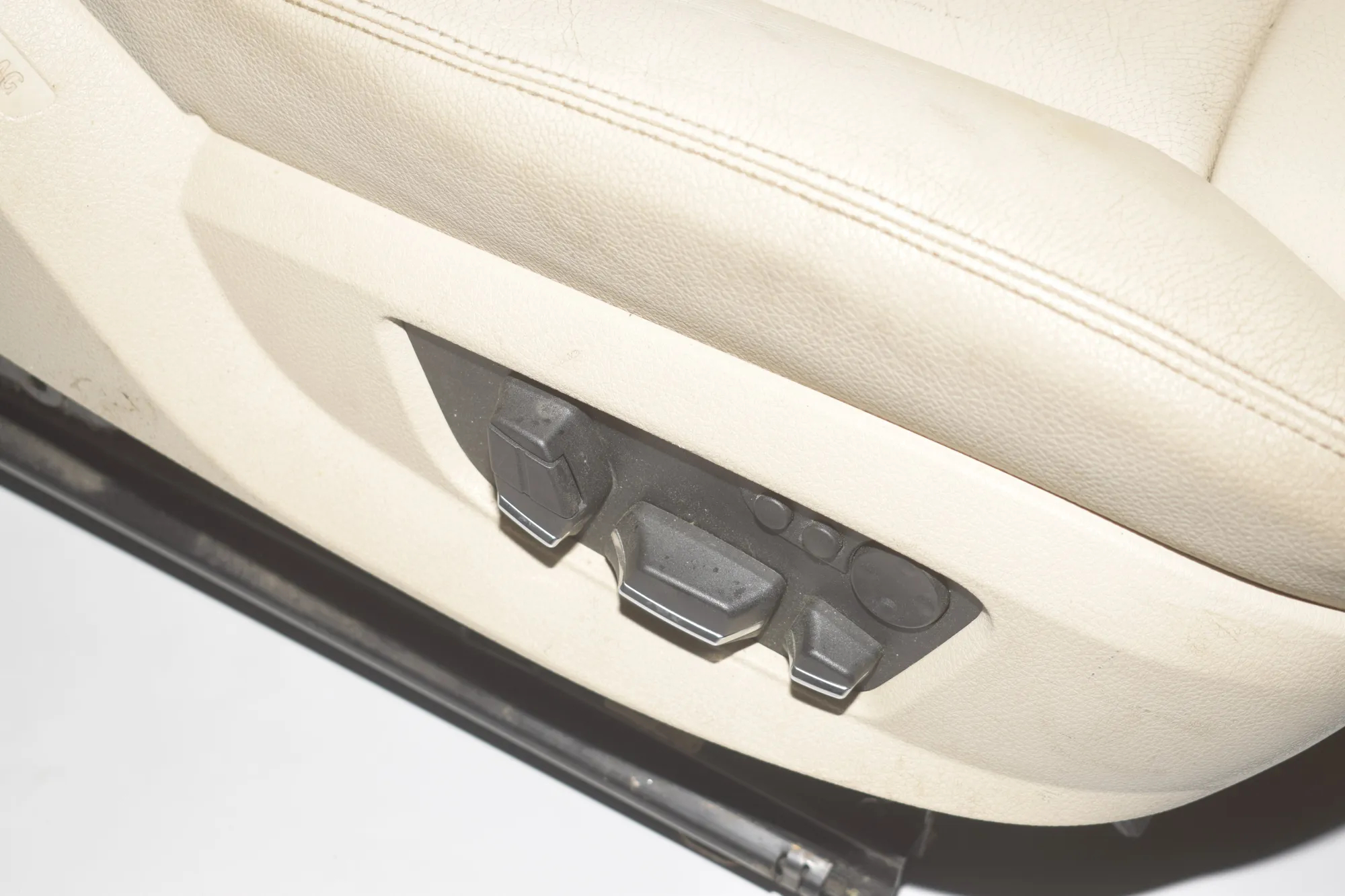 Seat set · BMW 5 Touring (F11) 530 d 2011 – 23