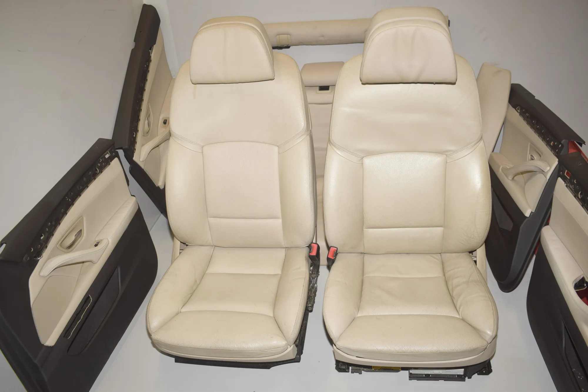 Seat set · BMW 5 Touring (F11) 530 d 2011 – 10