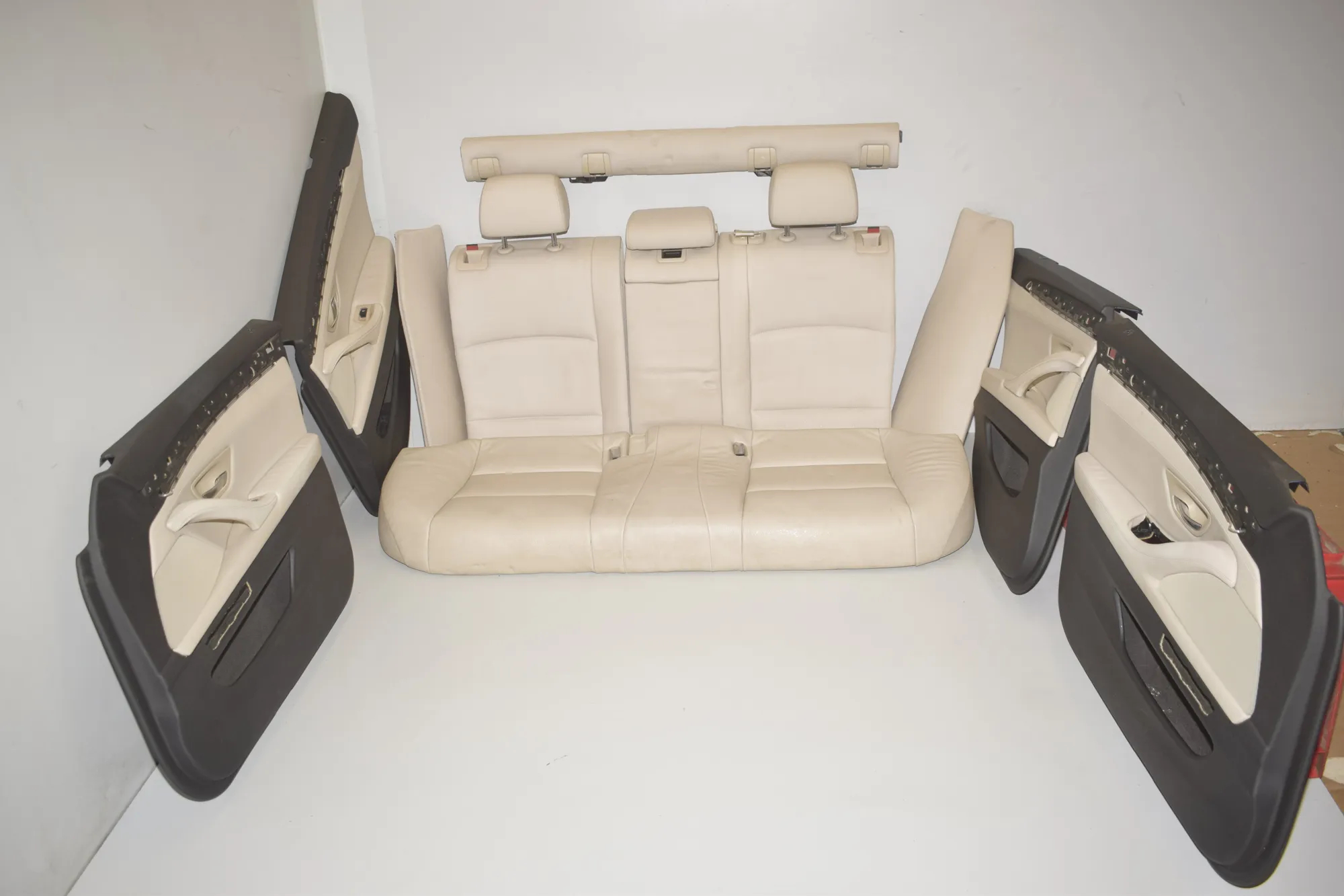 Seat set · BMW 5 Touring (F11) 530 d 2011 – 3