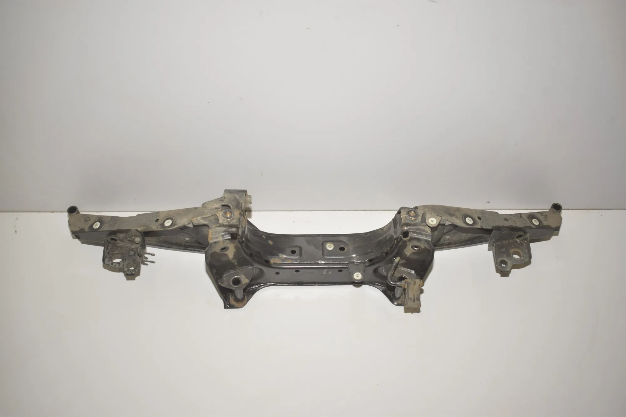 Rear Subframe – OEM 6862558 · BMW 2 Active Tourer (F45) 220 d xDrive 2014