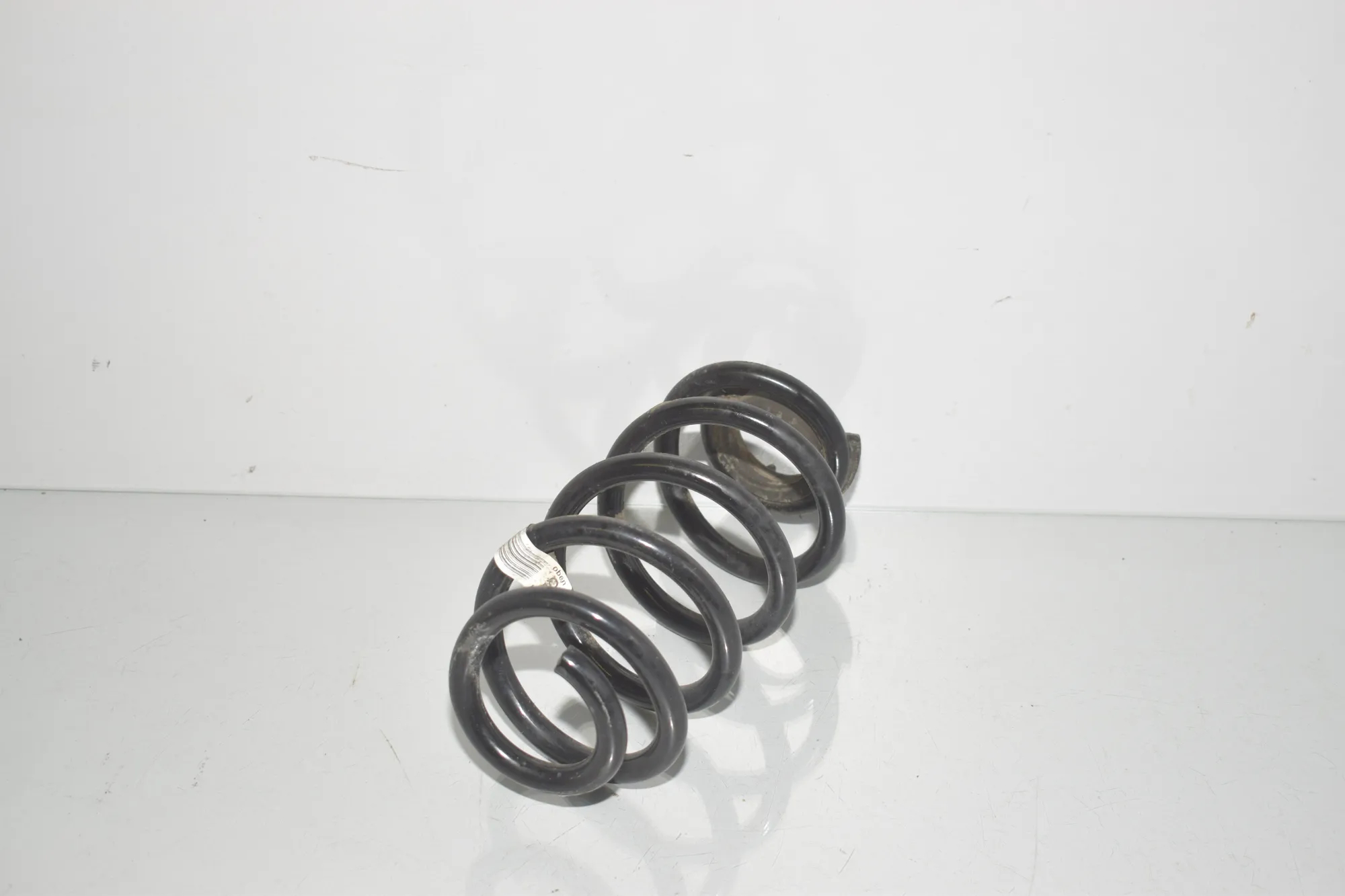 Rear Left Coil Spring – OEM 6866763 · BMW 2 Active Tourer (F45) 220 d xDrive 2014 – 2