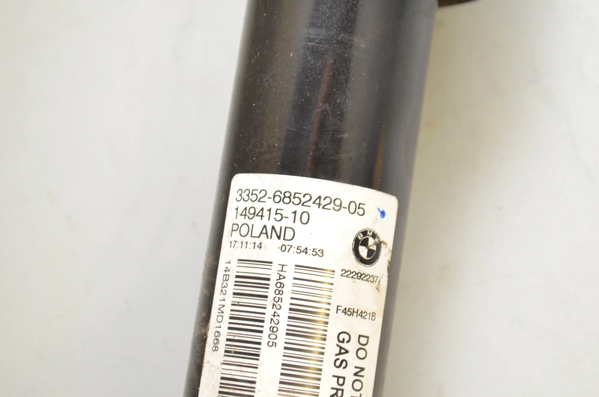 Rear Left Shock Absorber – OEM 6852429 · BMW 2 Active Tourer (F45) 220 d xDrive 2014 – 4
