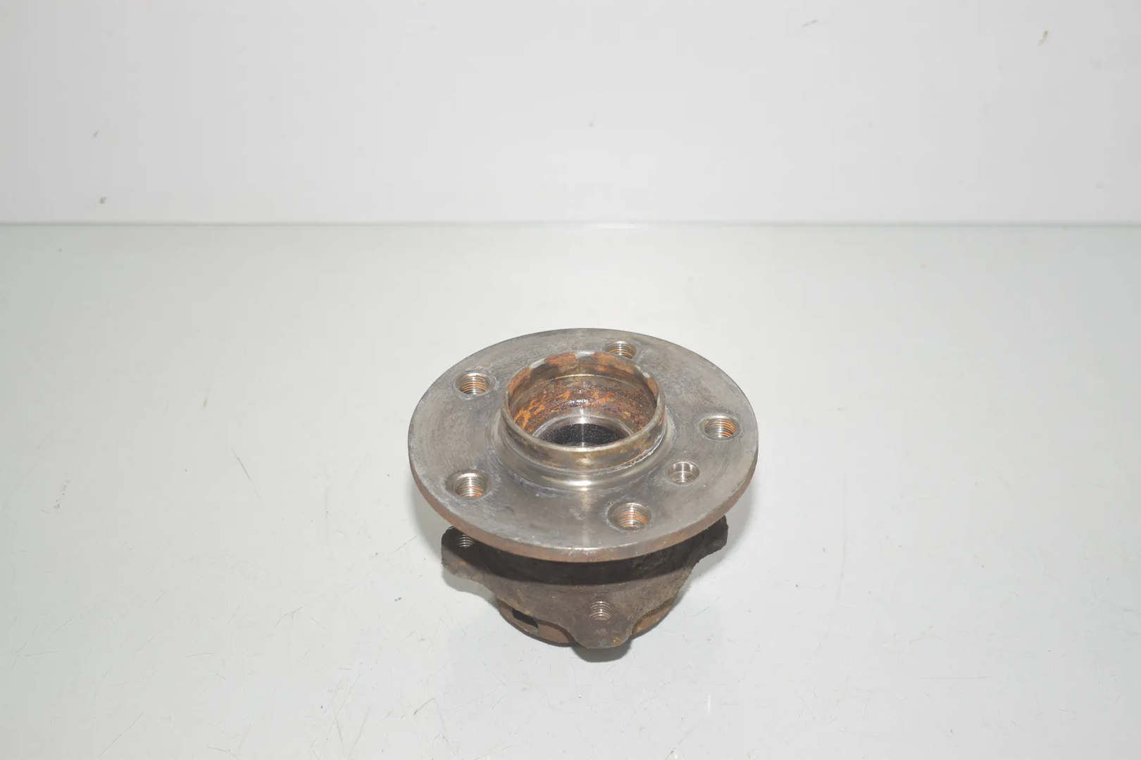 Rear Right Wheel Bearing – OEM 6851589 · BMW 2 Active Tourer (F45) 220 d xDrive 2014