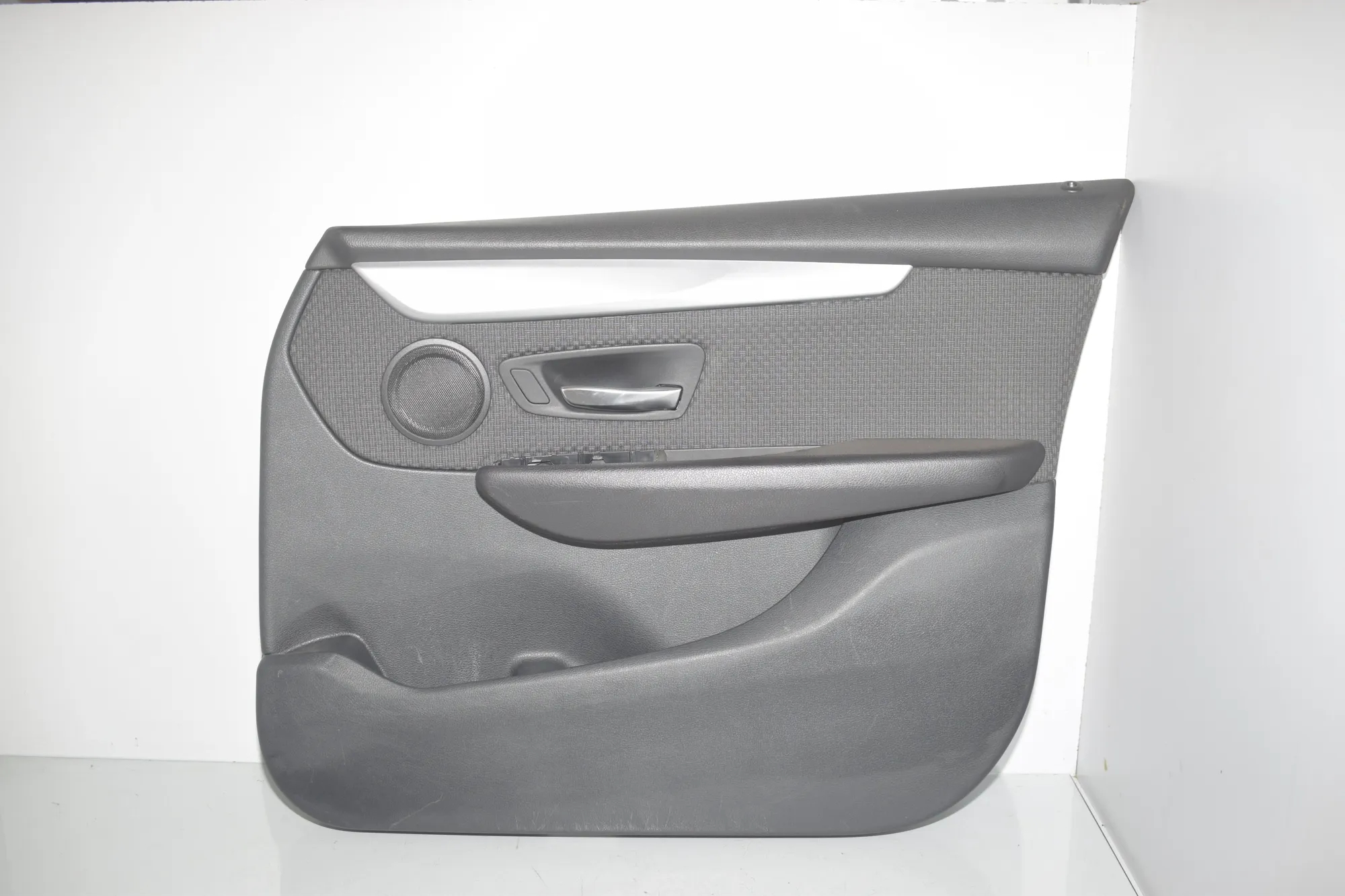 Front Right Door Panel – OEM 7404802 · BMW 2 Gran Tourer (F46) 220 d xDrive 2016