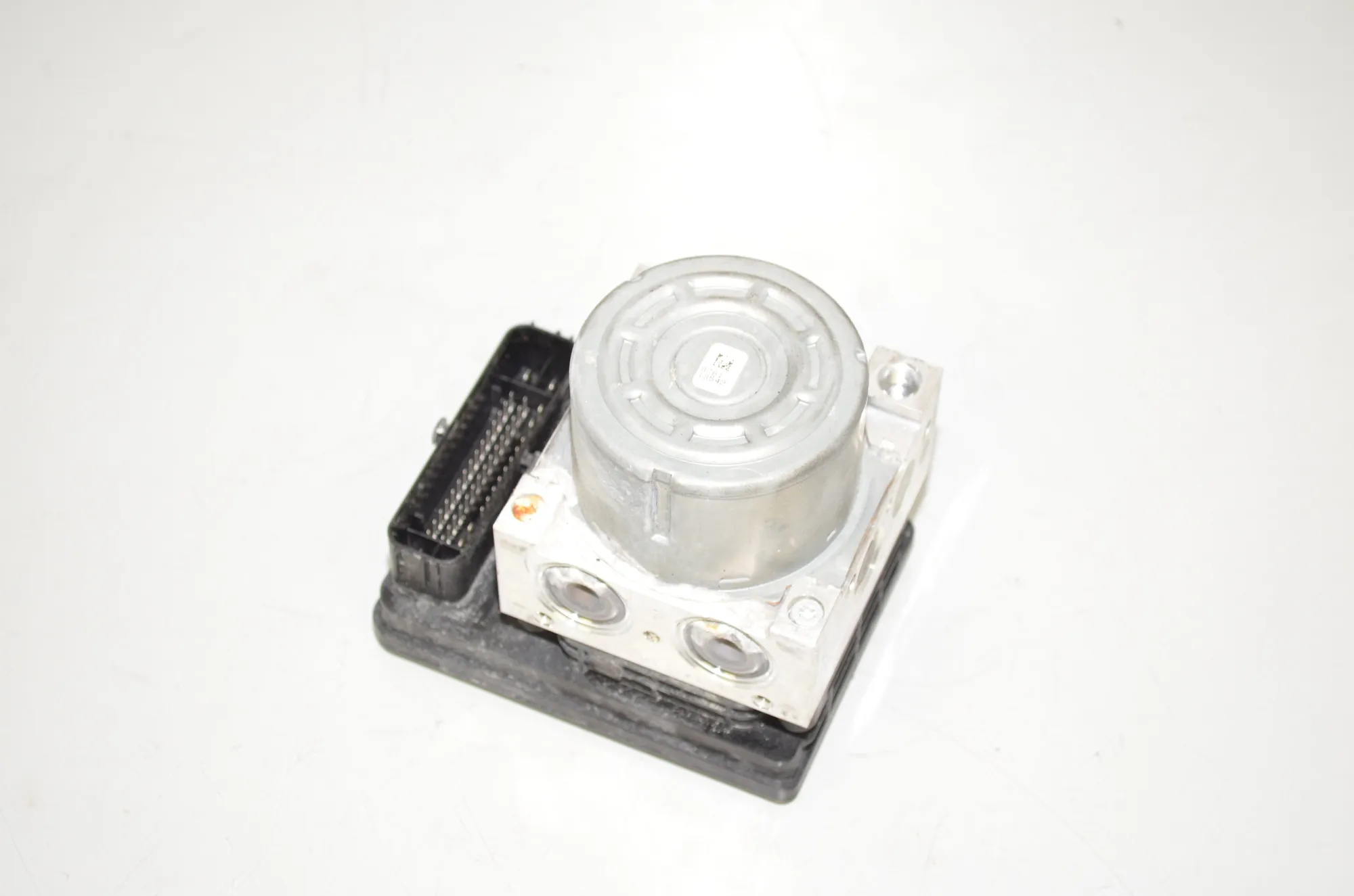 ABS Control Unit – OEM 6874648 · BMW 2 Active Tourer (F45) 220 d xDrive 2014 – 2