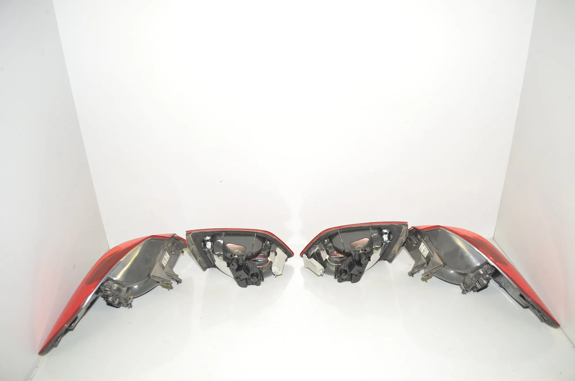 Rear Tail Light Set – OEM 63217311059 · BMW 2 Active Tourer (F45) 220 d xDrive 2014 – 4