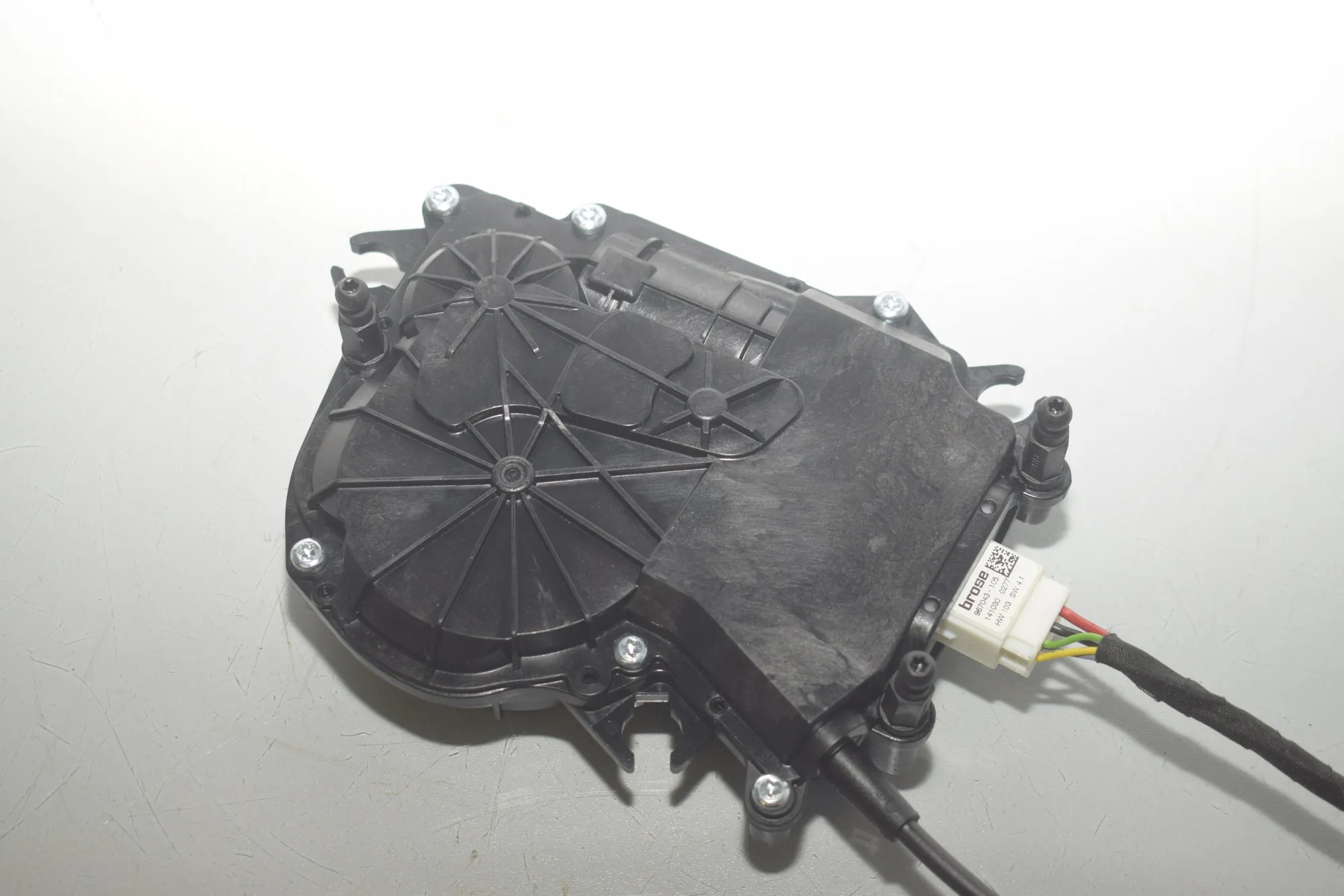 Electric Tailgate Opening Kit – OEM 7388490 · BMW 2 Active Tourer (F45) 220 d xDrive 2014 – 12