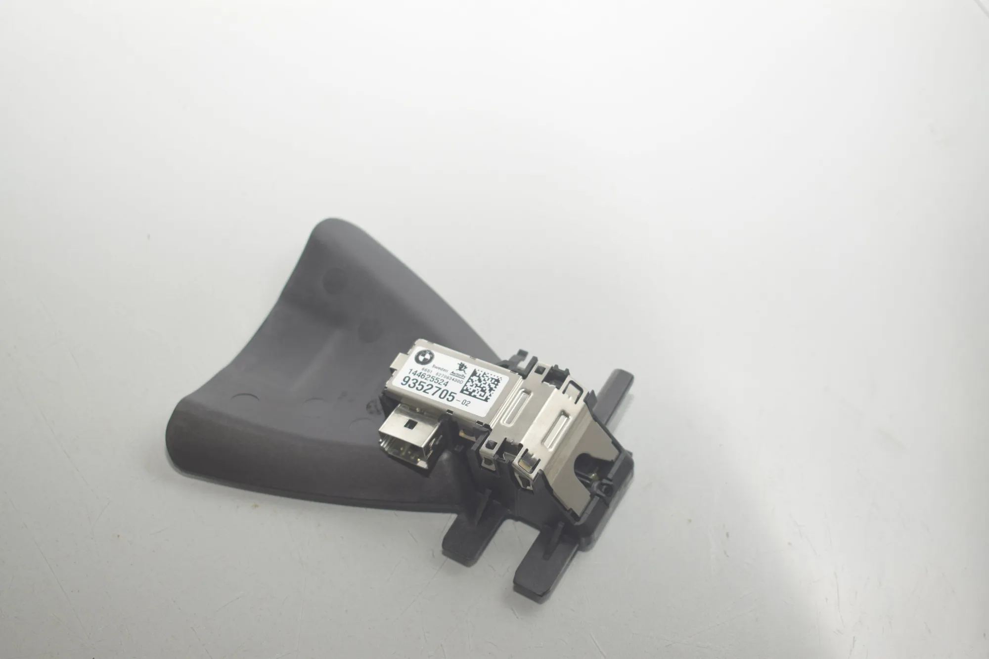 Front Camera – OEM 9256134 · BMW 2 Active Tourer (F45) 220 d xDrive 2014 – 11