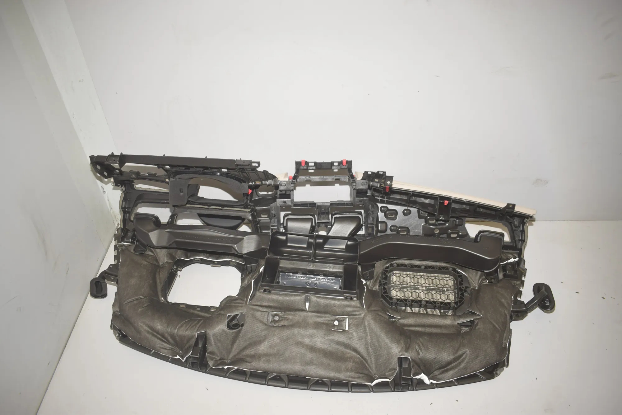 Dashboard – OEM 9347735 · BMW 2 Active Tourer (F45) 220 d xDrive 2014 – 4