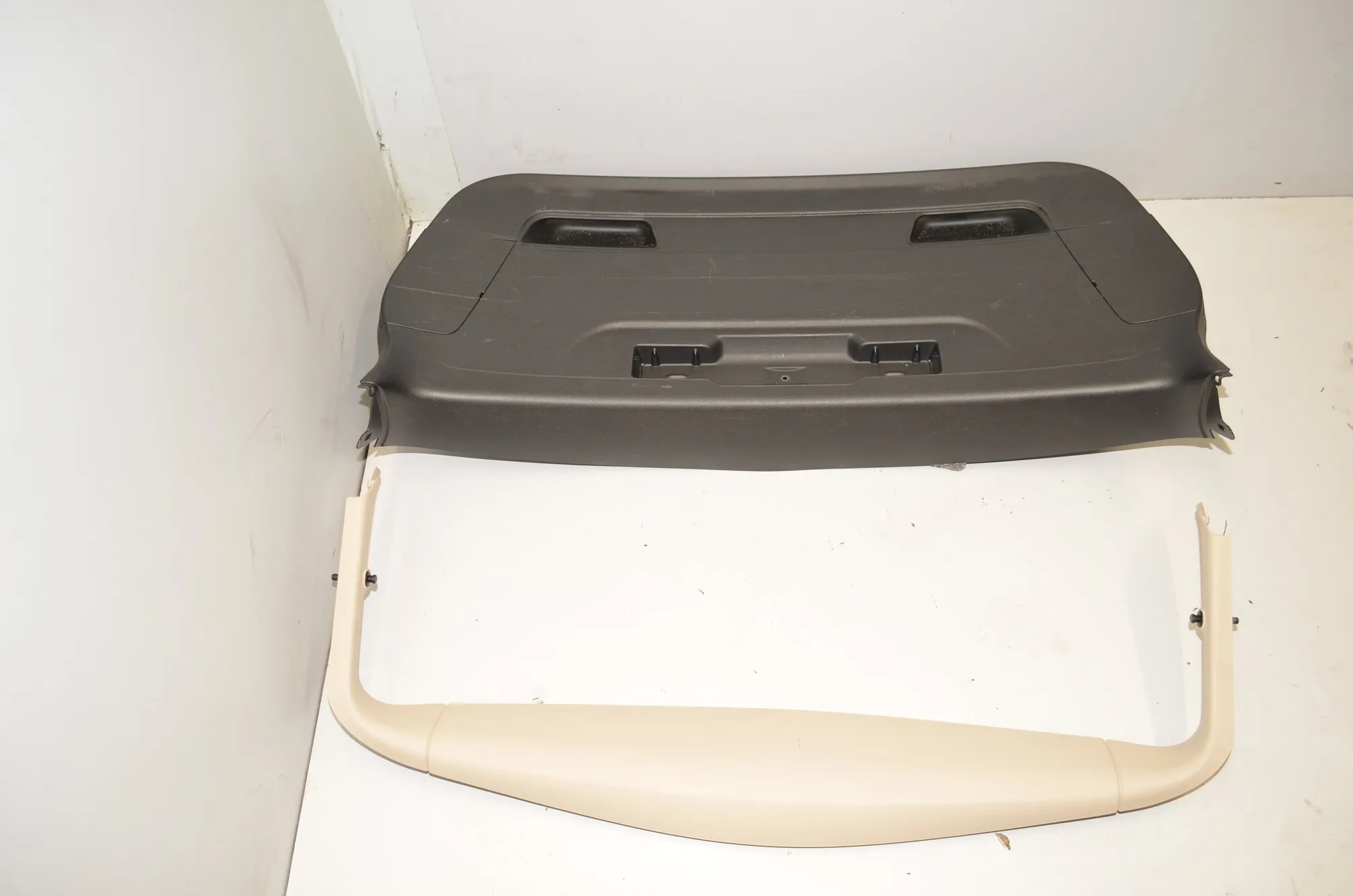 Tailgate Bootlid Cover Trim – OEM 7348532 · BMW 2 Active Tourer (F45) 220 d xDrive 2014 – 2