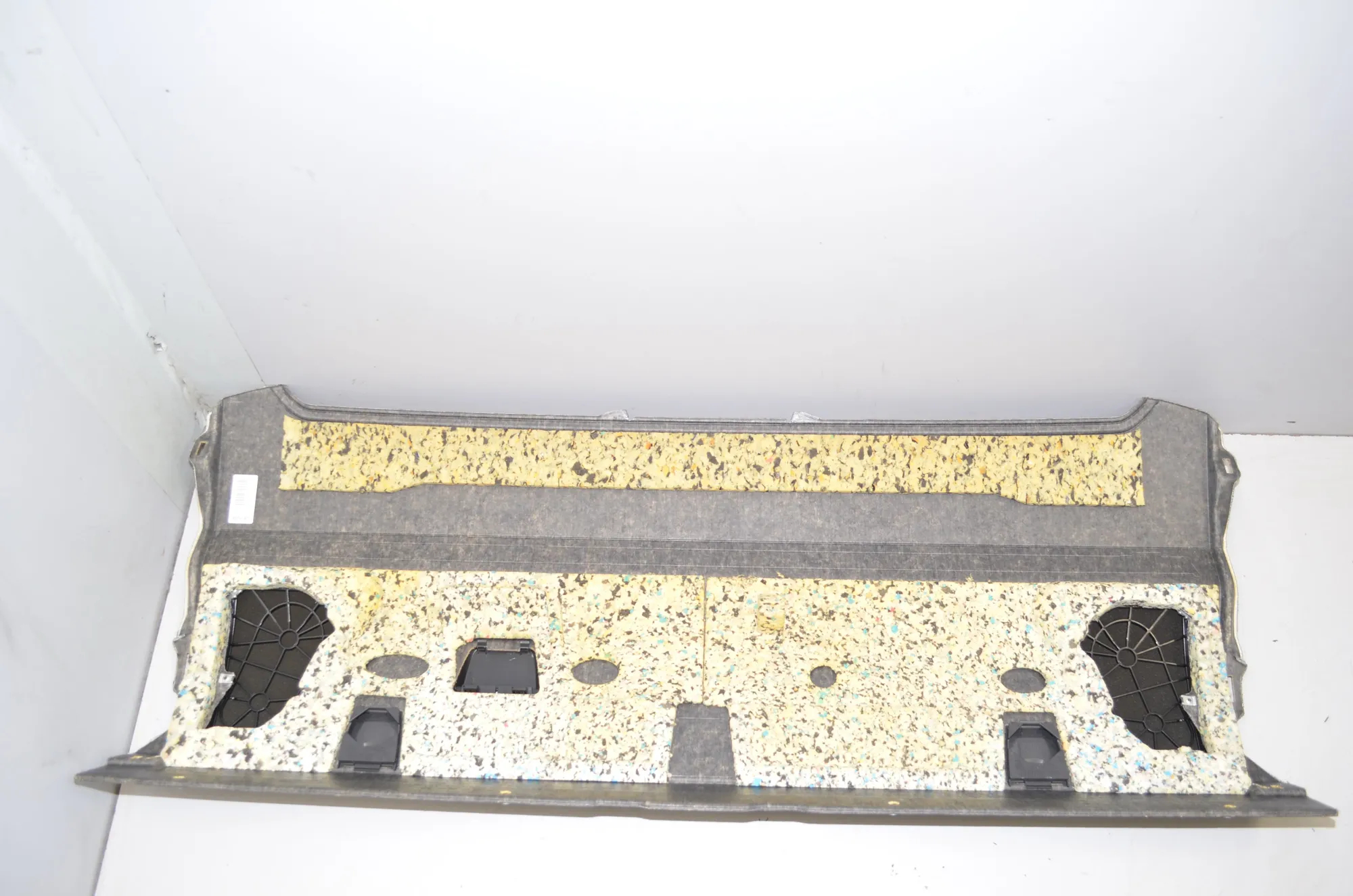 Rear Parcel Shelf – OEM 9150072 · BMW 7 (F01, F02) 730 d 2011 – 3