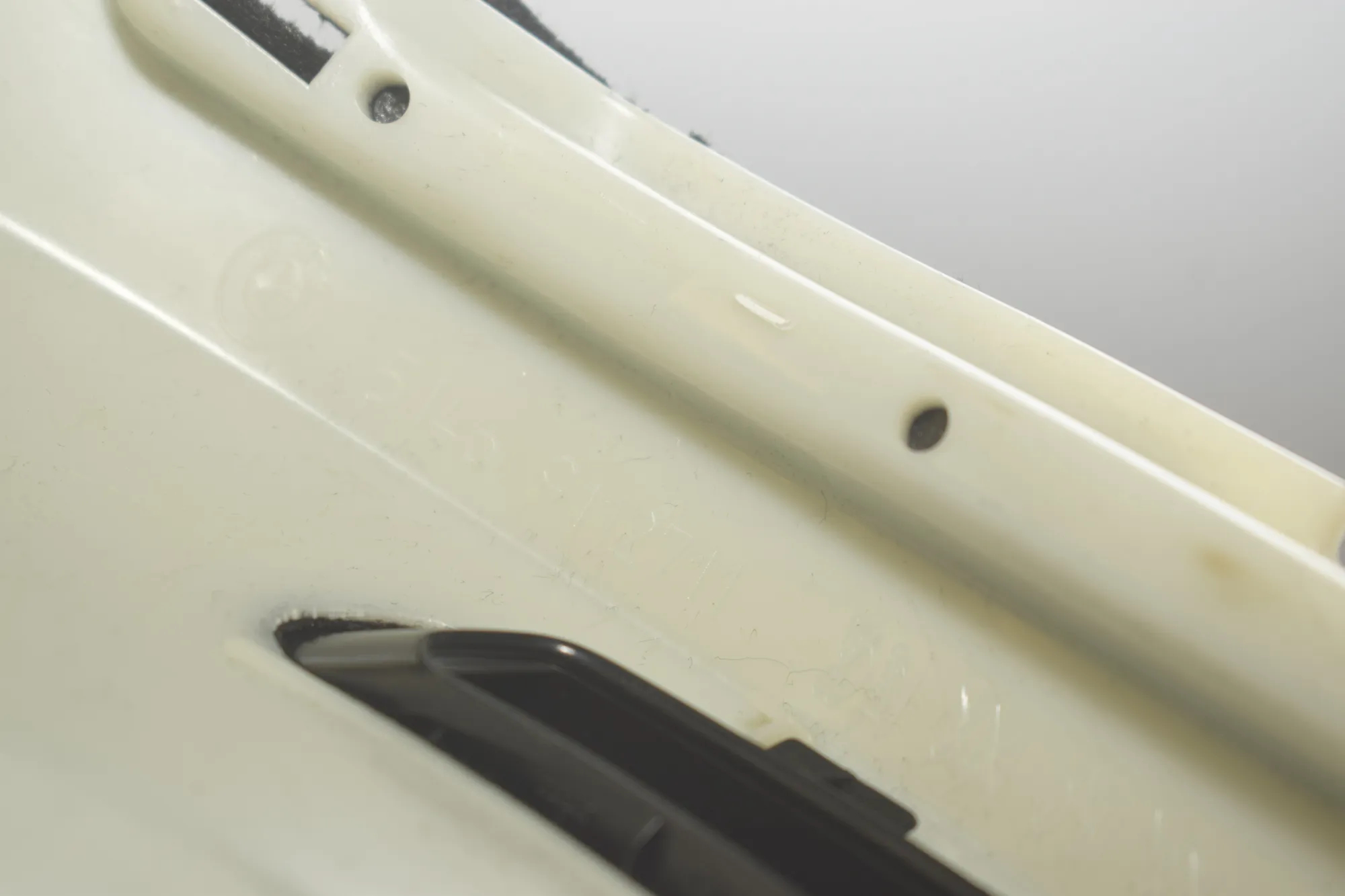 Other Interior Parts – OEM 9112712 · BMW 7 (F01, F02) 730 d 2011 – 5