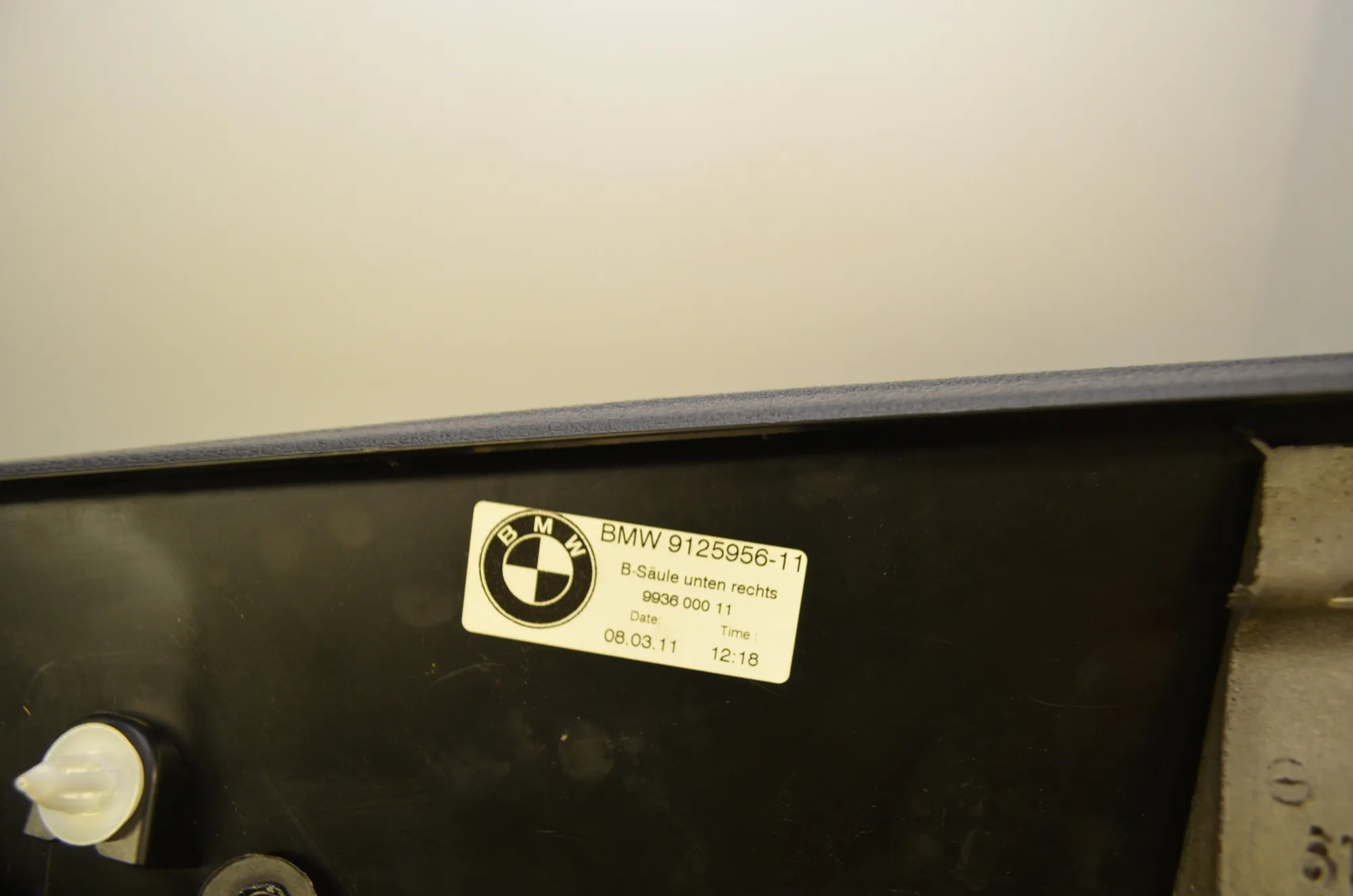 Right Side B Pillar Trim – OEM 9125956 · BMW 7 (F01, F02) 730 d 2011 – 5