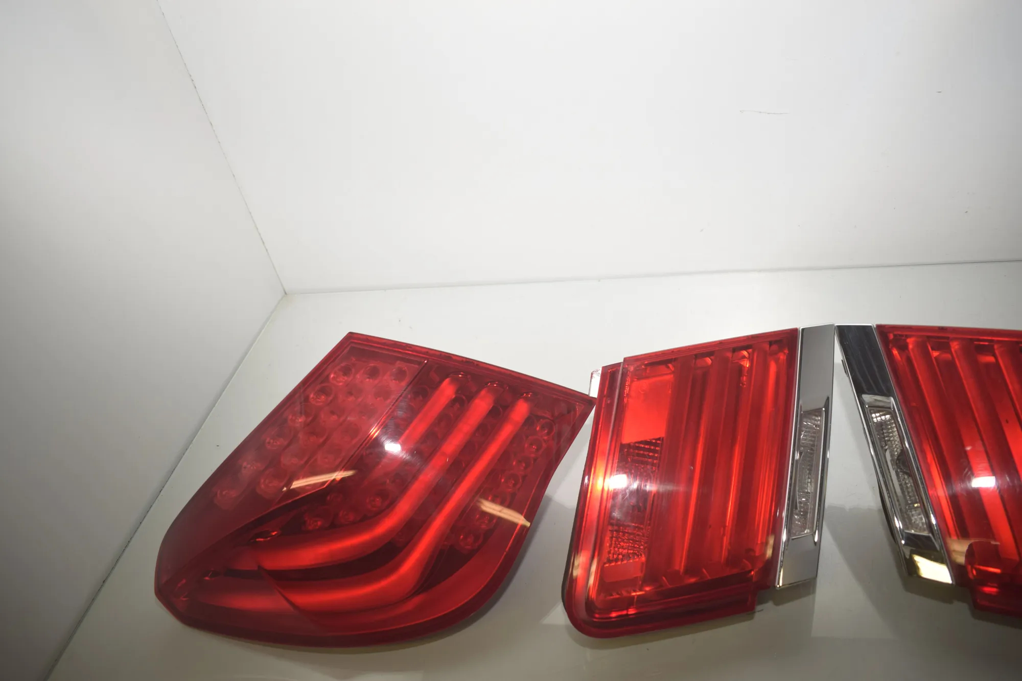 Rear Tail Light Set – OEM 7182197 · BMW 7 (F01, F02) 730 d 2011 – 9