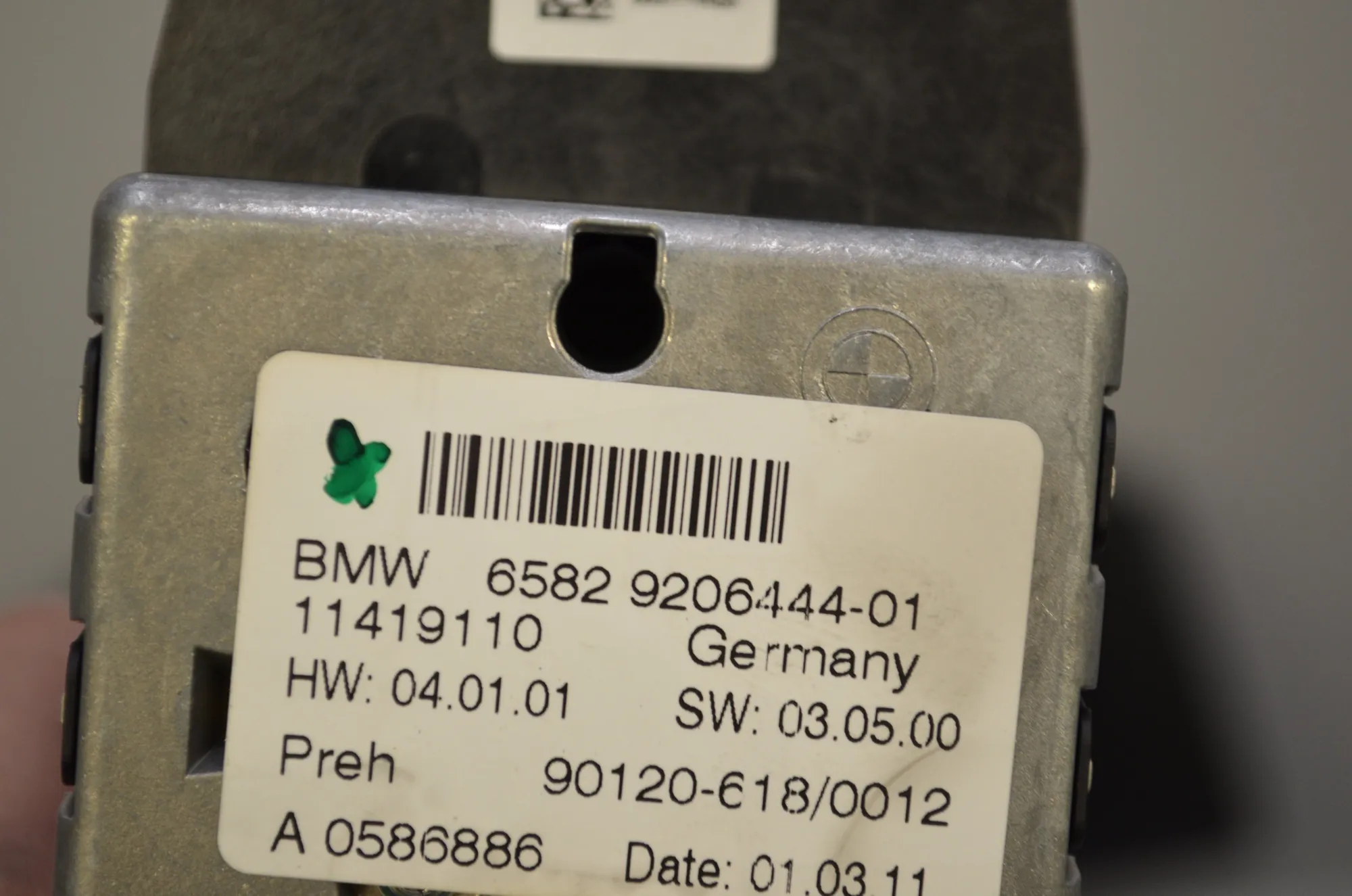 Navigation System – OEM 9206444 · BMW 7 (F01, F02) 730 d 2011 – 4