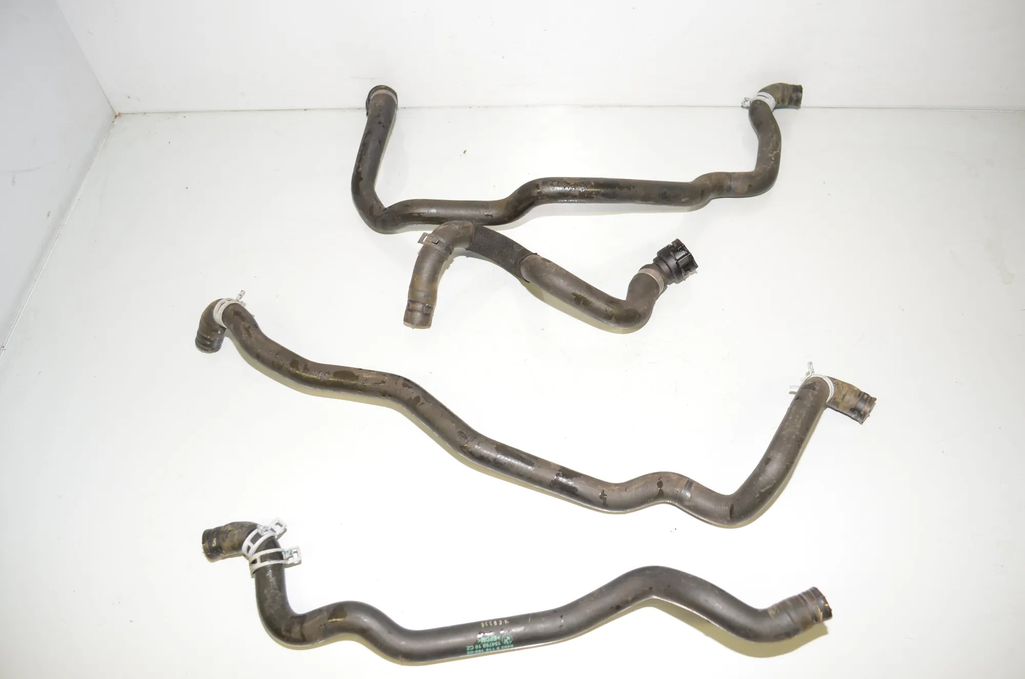Coolant Hose Pipe – OEM 9119168 · BMW 5 Touring (F11) 530 d 2011 – 3