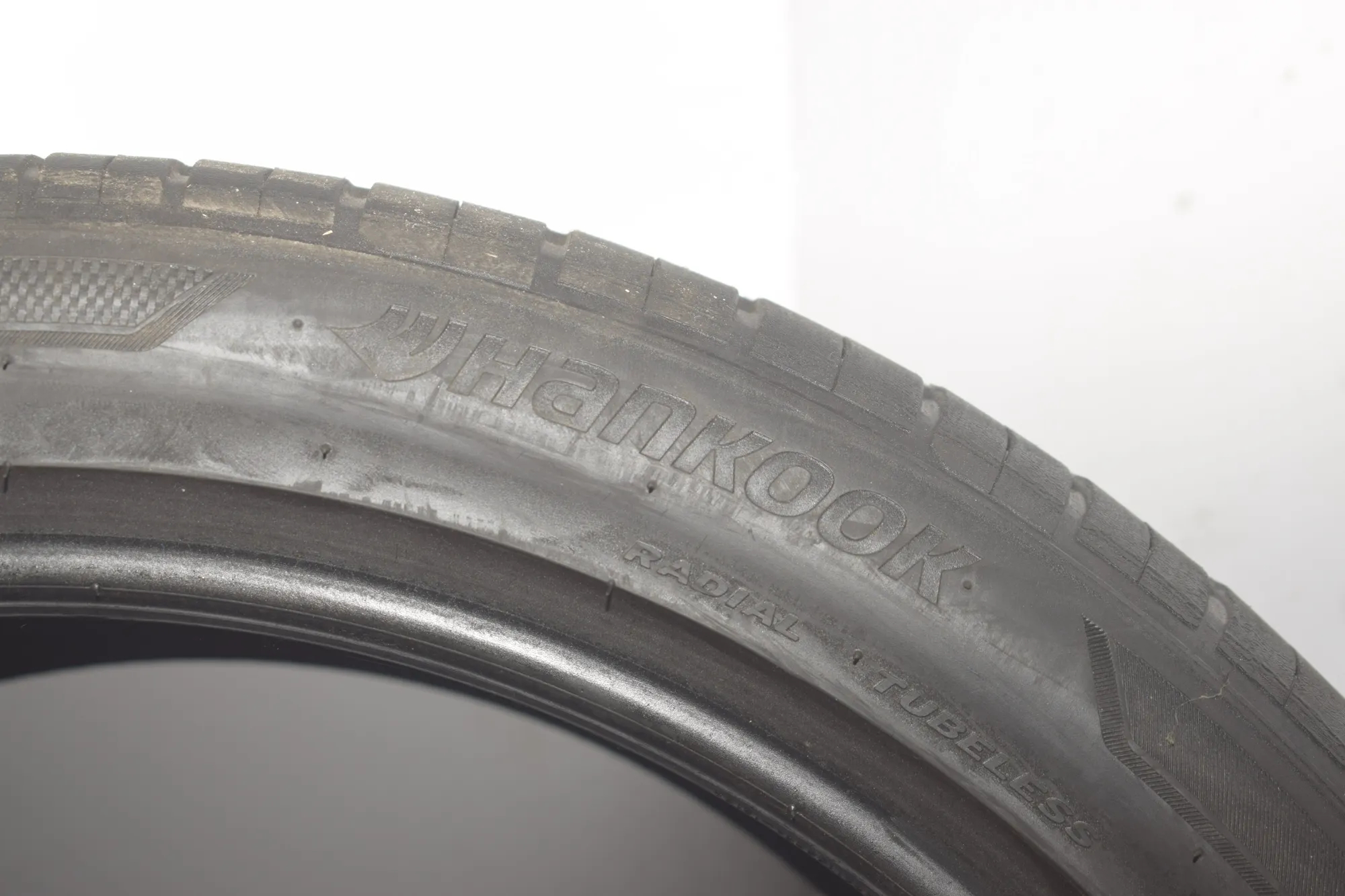 Tire · BMW X6 (F16, F86) BMW X6 (F16, F86) M 50 d 2020 – 4