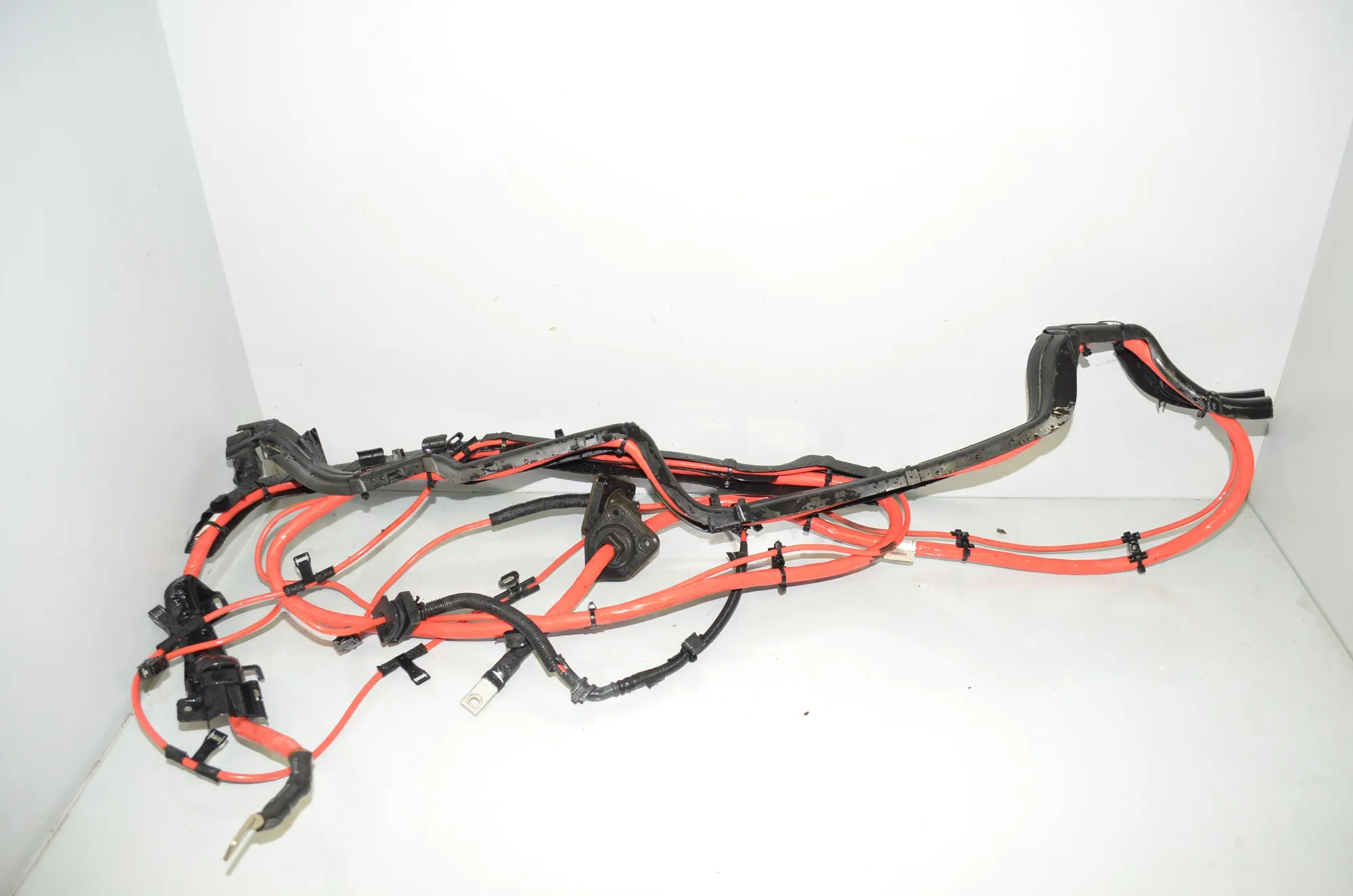 Positive Battery Cable – OEM 9381815 · BMW X5 (F15, F85) xDrive 30 d 2015 – 2