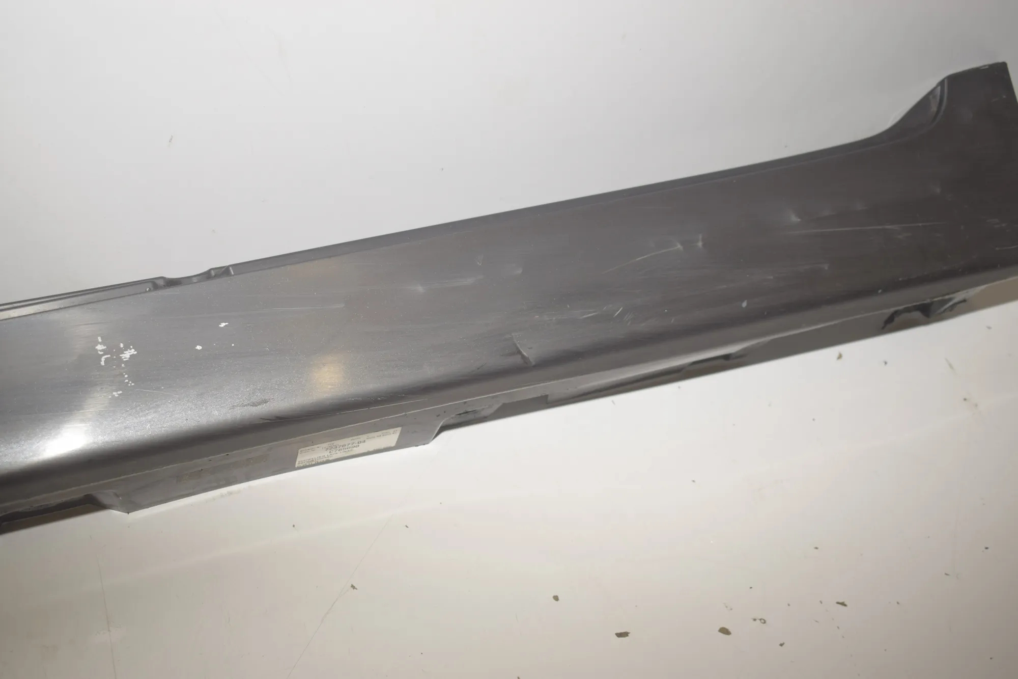 Left Side Plastic Sideskirt Cover – OEM 7237077 · BMW 5 Touring (F11) 530 d 2011 – 3