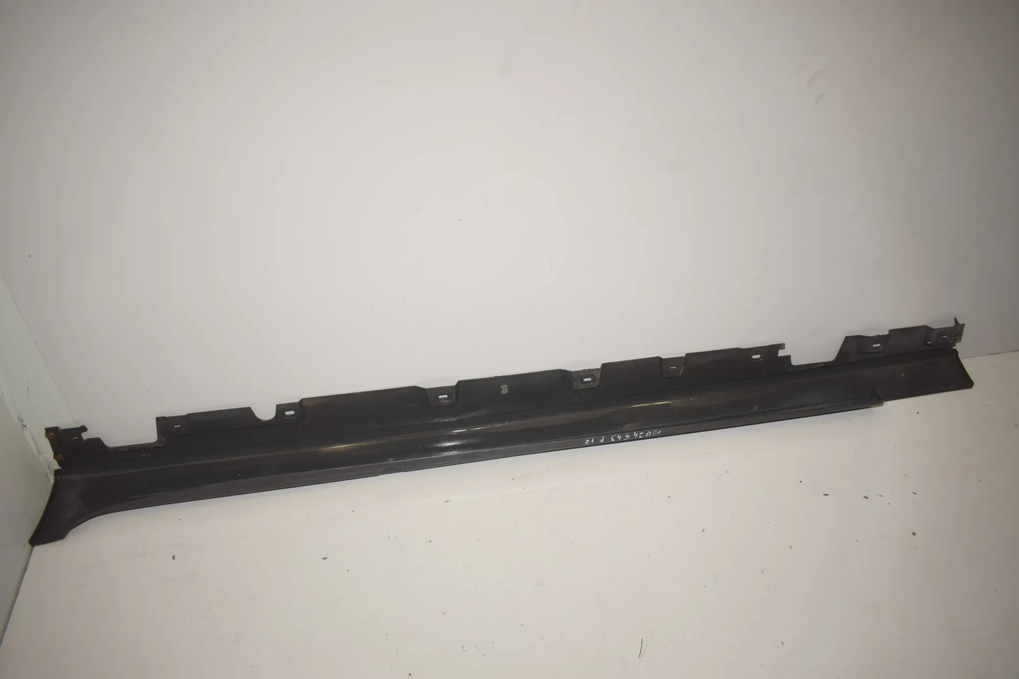 Right Side Sideskirt – OEM 7262664 · BMW 5 (F10) 530 d xDrive 2012 – 3