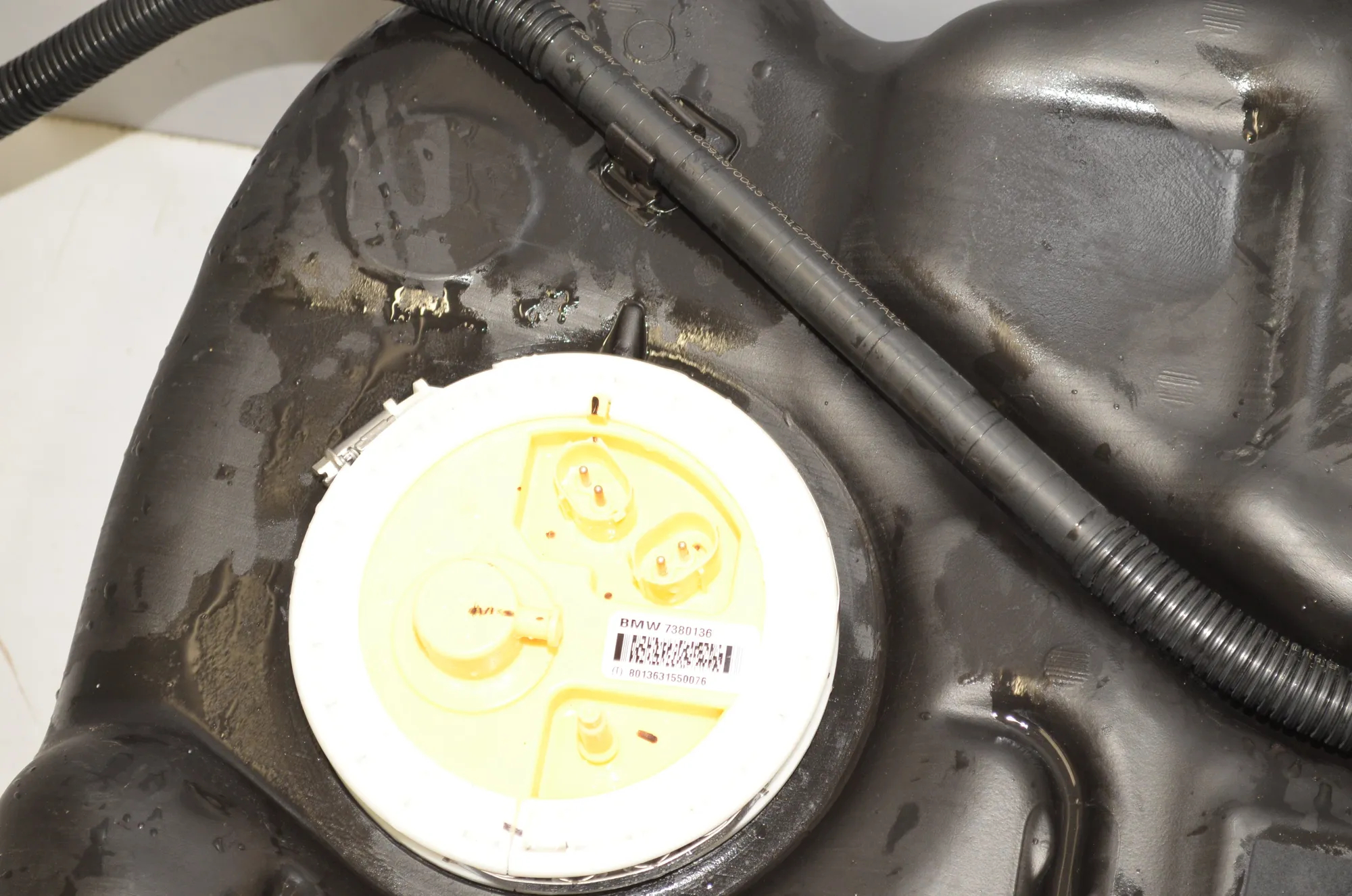 Fuel Tank – OEM 7195462 · BMW X5 (F15, F85) xDrive 30 d 2015 – 2