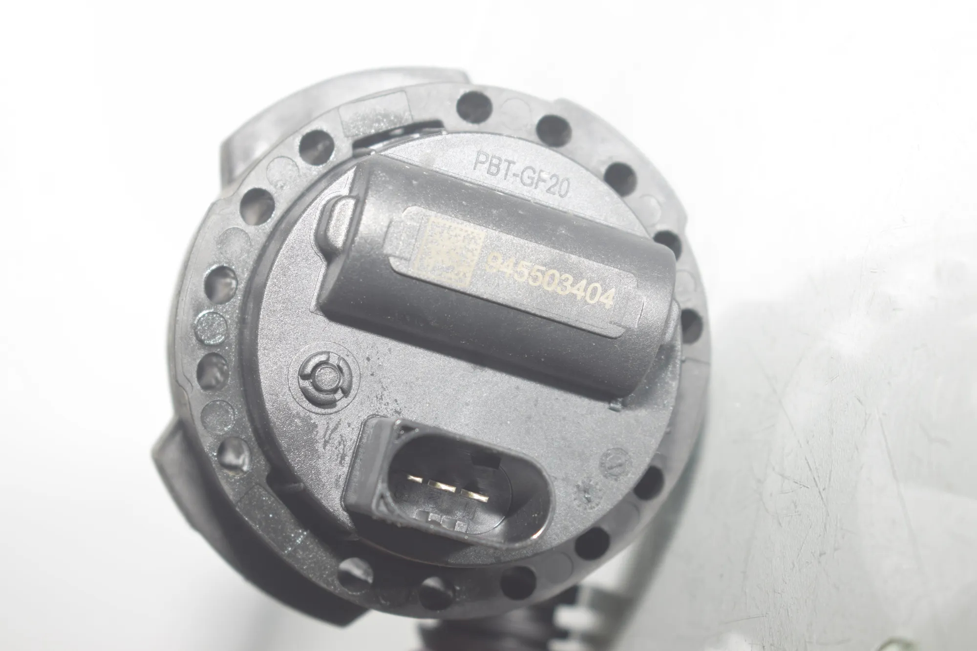Auxiliary Water Pump – OEM 9455034 · BMW iX (I20) (2021 - -) xDrive 40 2021 – 4