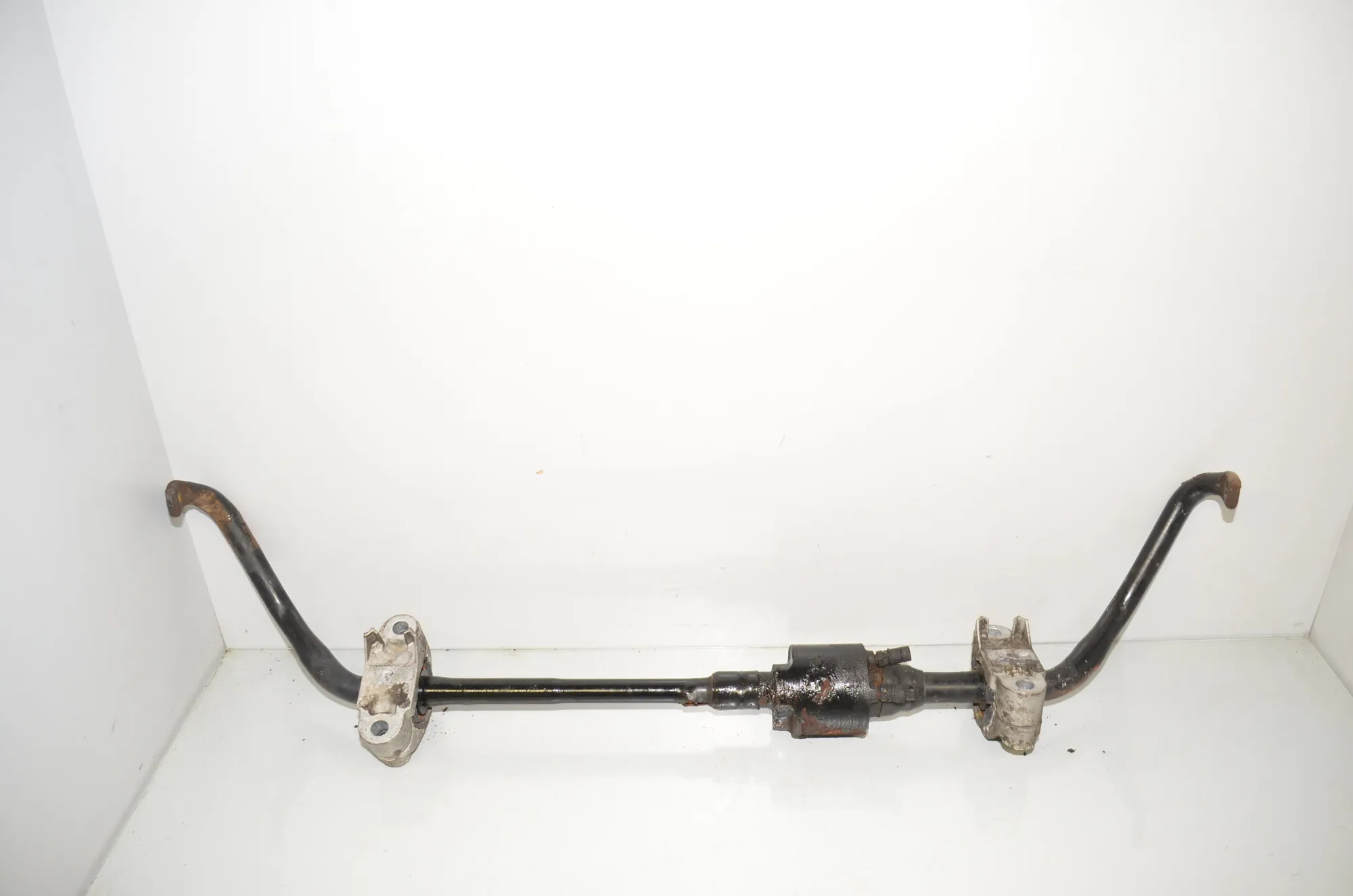 Front Anti Roll Bar – OEM 6781424 · BMW 5 Touring (F11) 530 d xDrive 2011 – 3