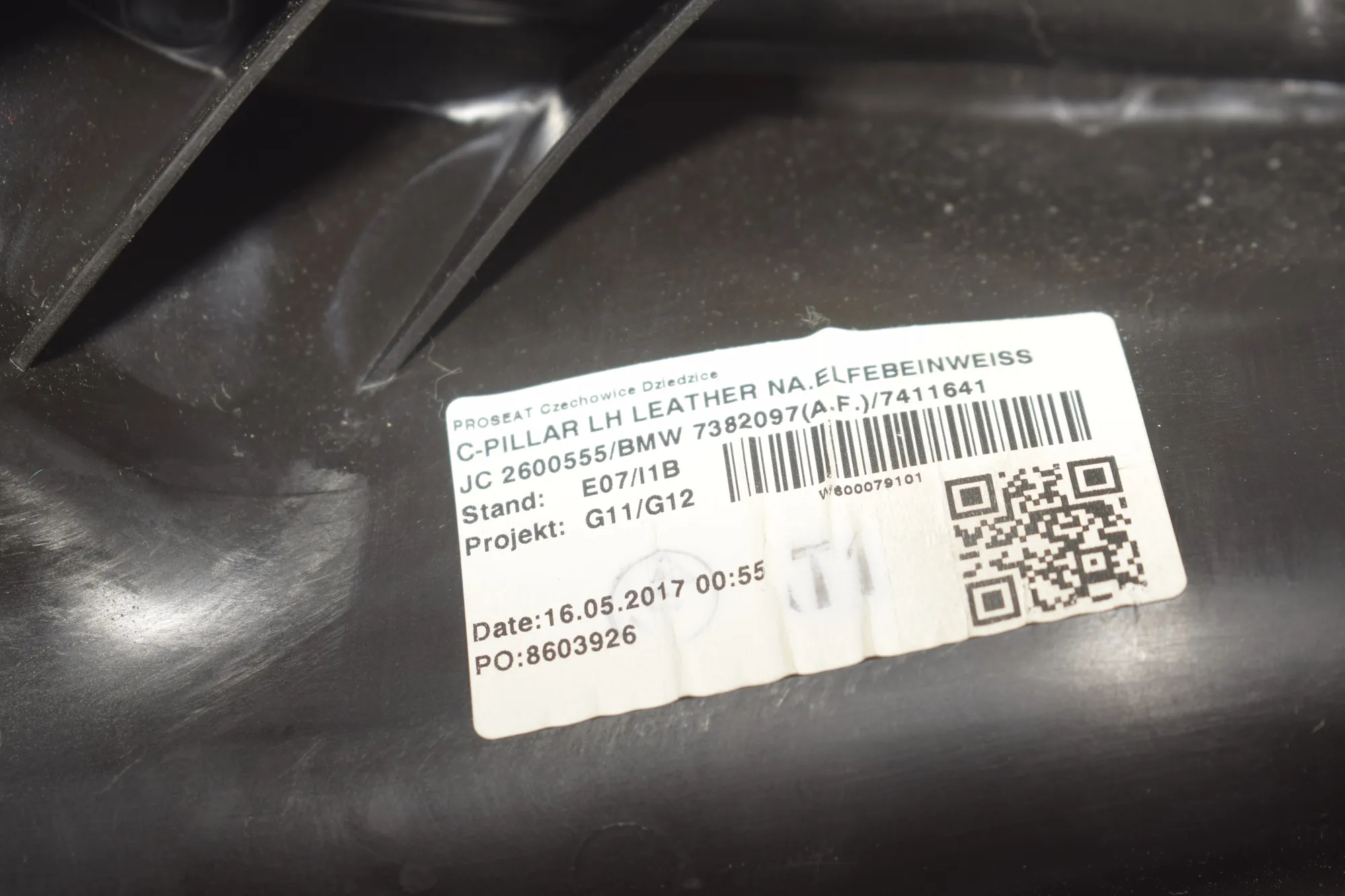 Rear Left Pillar Trim – OEM 7382097 · BMW 7 (G11, G12) BMW 7 (G11, G12) 730 d 2017 – 5