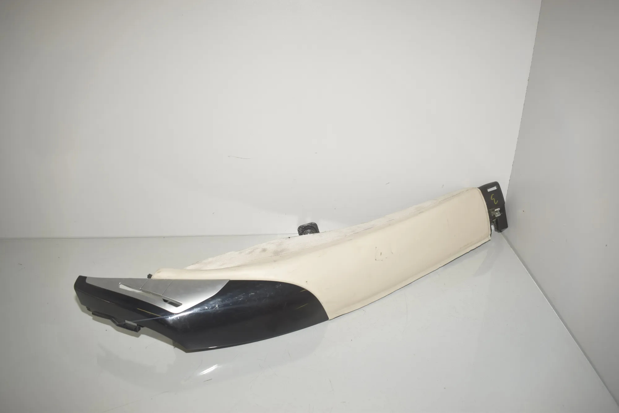 Right Side Pillar Trim – OEM 7382094 · BMW 7 (G11, G12) BMW 7 (G11, G12) 730 d 2017 – 4