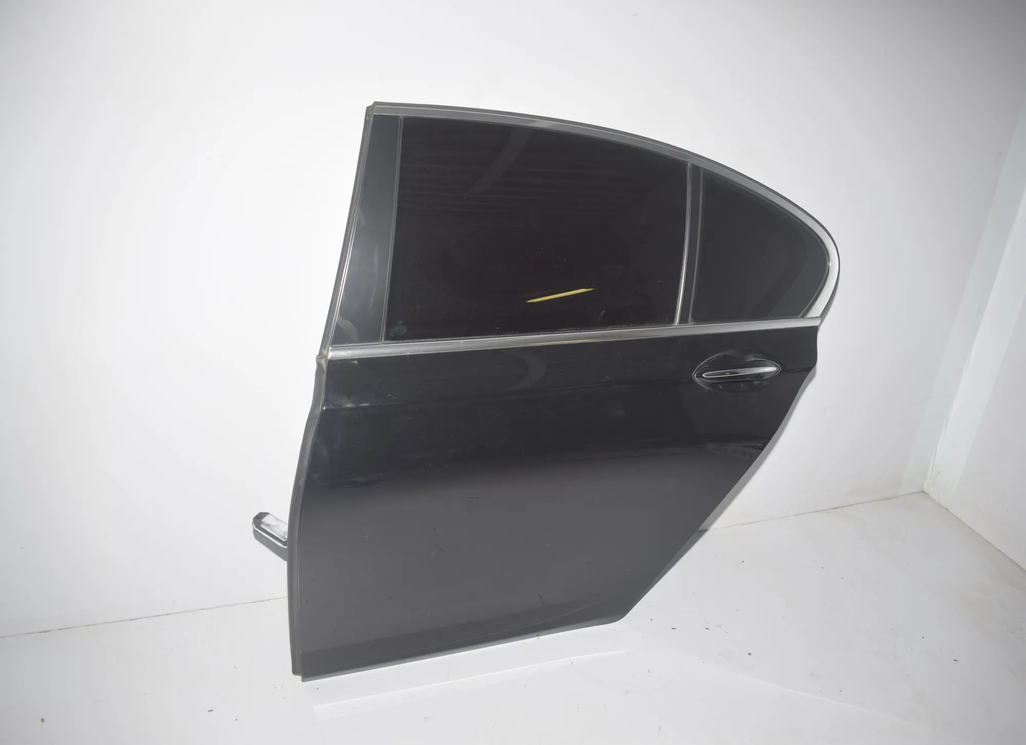 Rear Left Door · BMW 7 (F01, F02) 730 d 2011