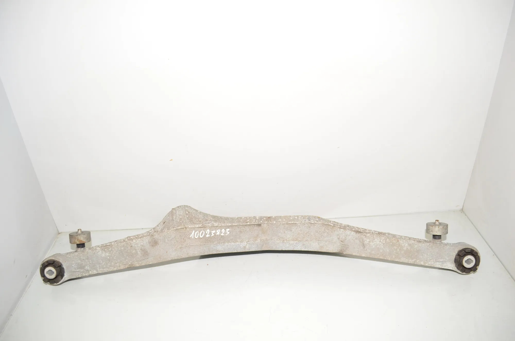 Rear Differential Bracket – OEM 6858474 · BMW X1 (F48) xDrive 20 d 2016 – 2