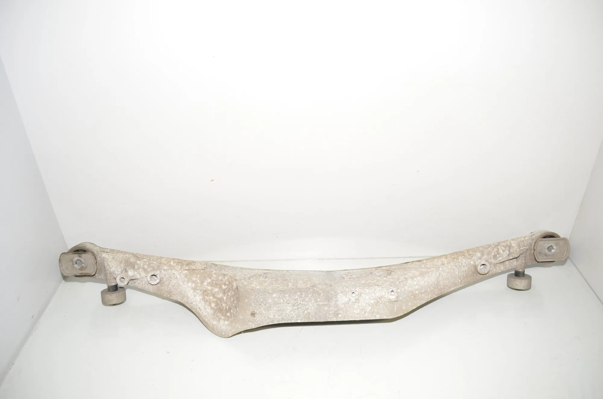 Rear Differential Bracket – OEM 6858474 · BMW X1 (F48) xDrive 20 d 2016 – 4