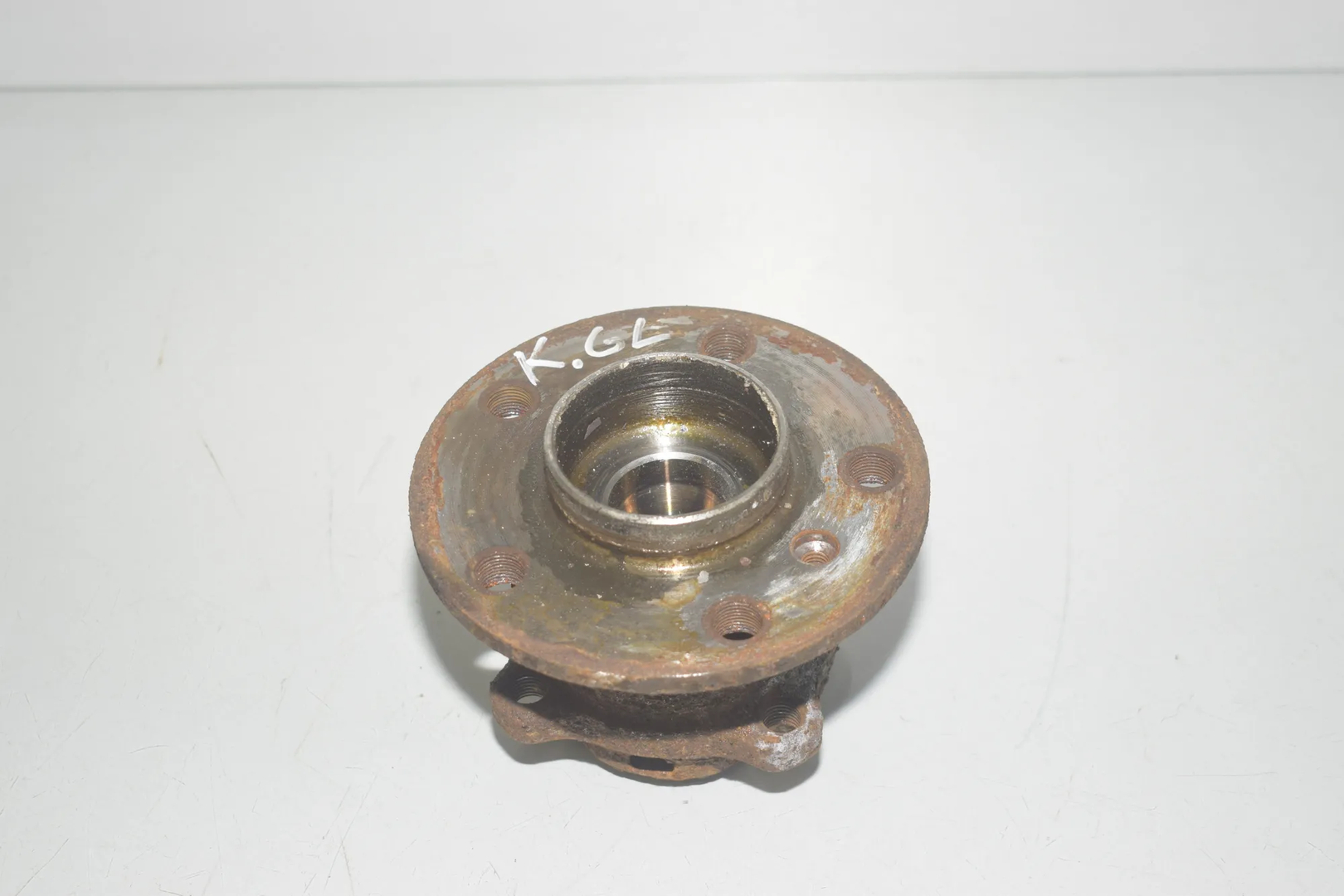 Rear Left Wheel Bearing – OEM 6851589 · BMW X1 (F48) xDrive 20 d 2016