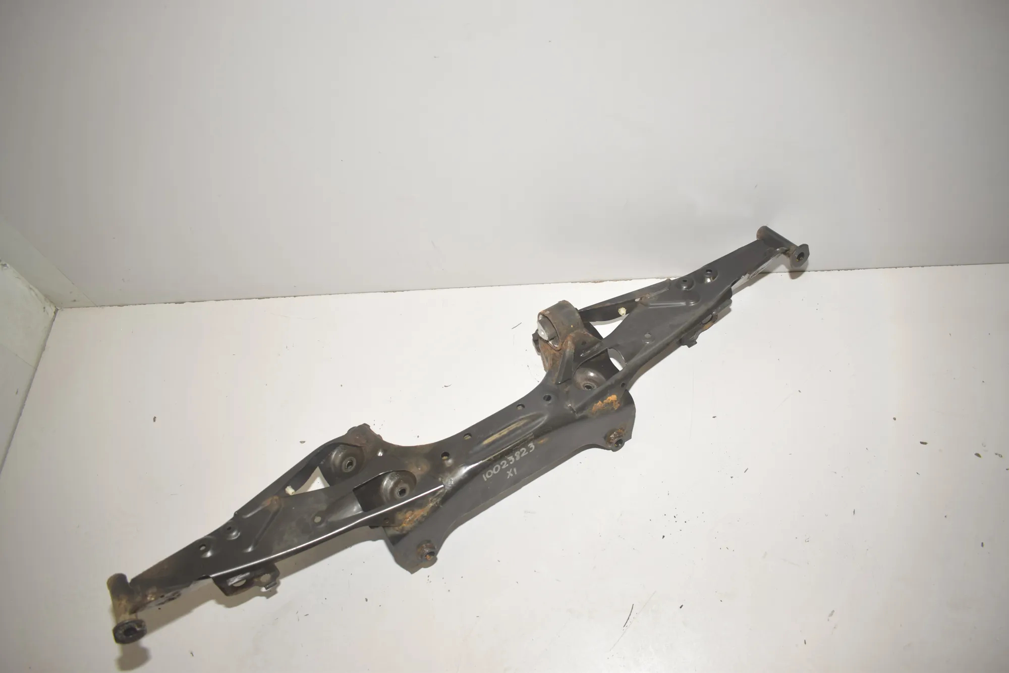 Rear Subframe – OEM 6862558 · BMW X1 (F48) xDrive 20 d 2016 – 3