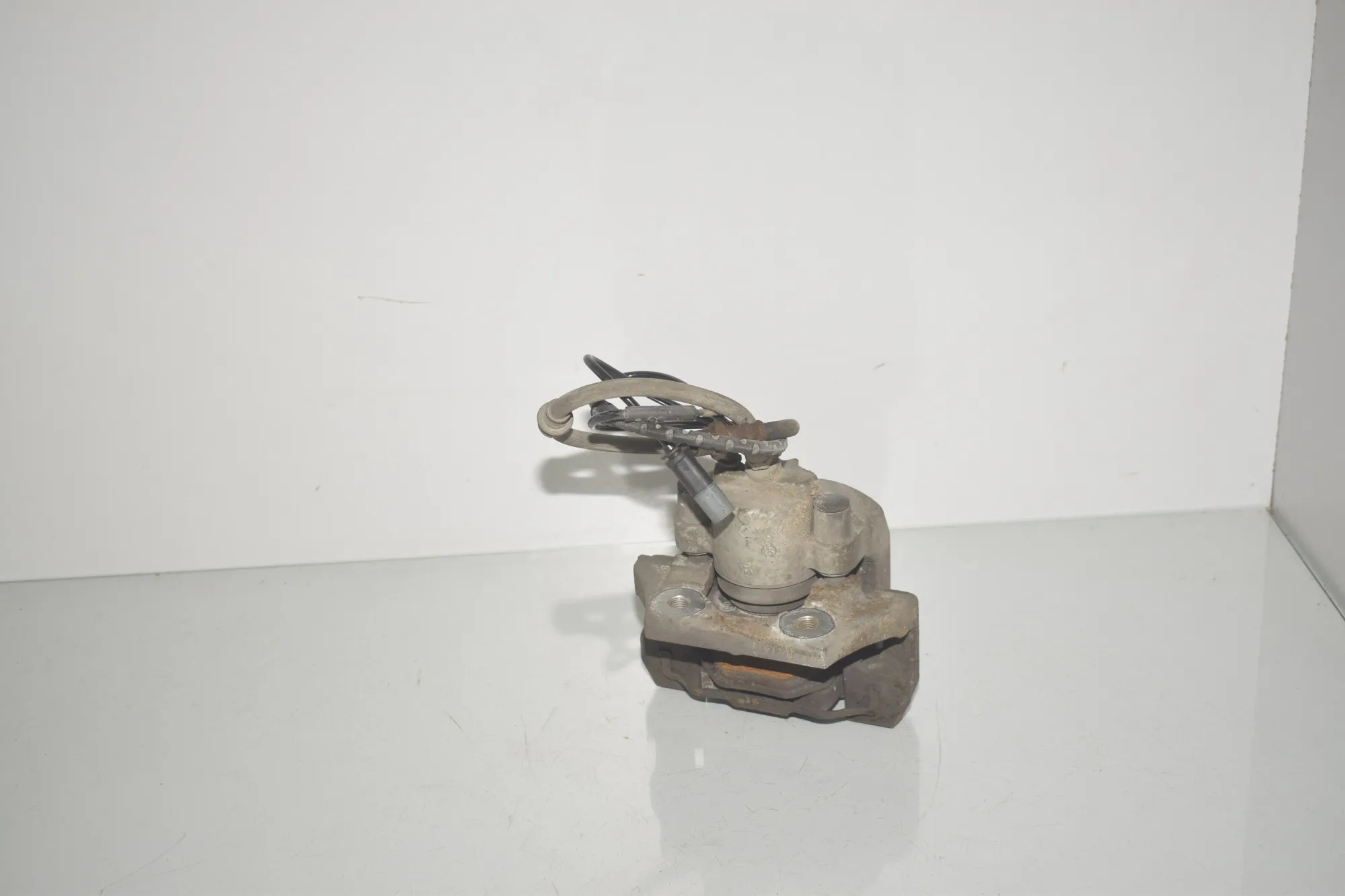 Rear Right Brake Caliper – OEM 6776788 · BMW X5 (F15, F85) xDrive 30 d 2015 – 3