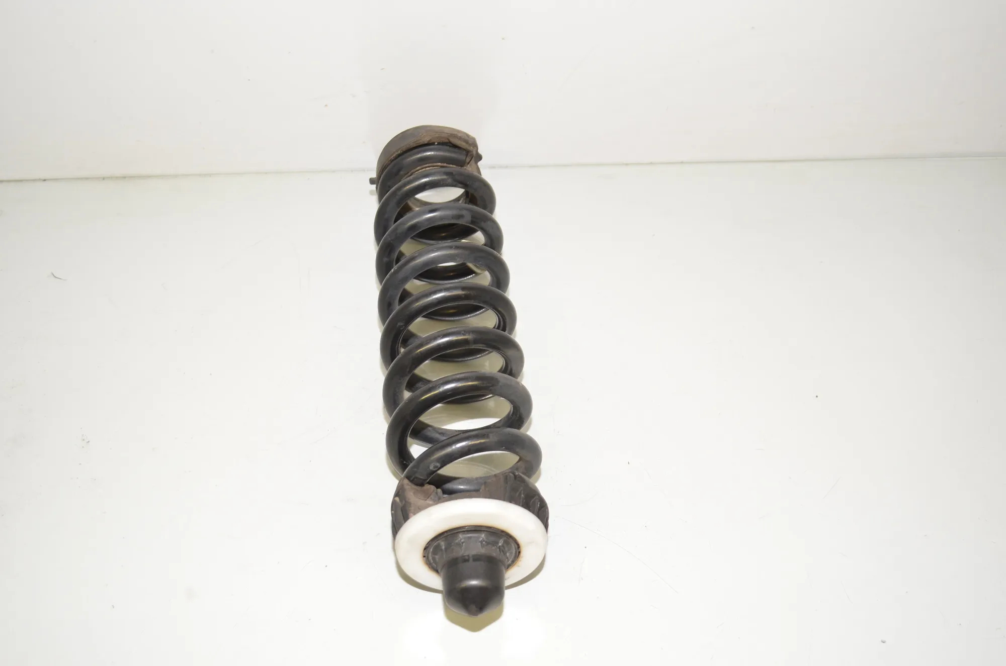 Rear Left Coil Spring – OEM 6898642 · BMW 3 Touring (G21) (2019 - -) 318 d 2021 – 4