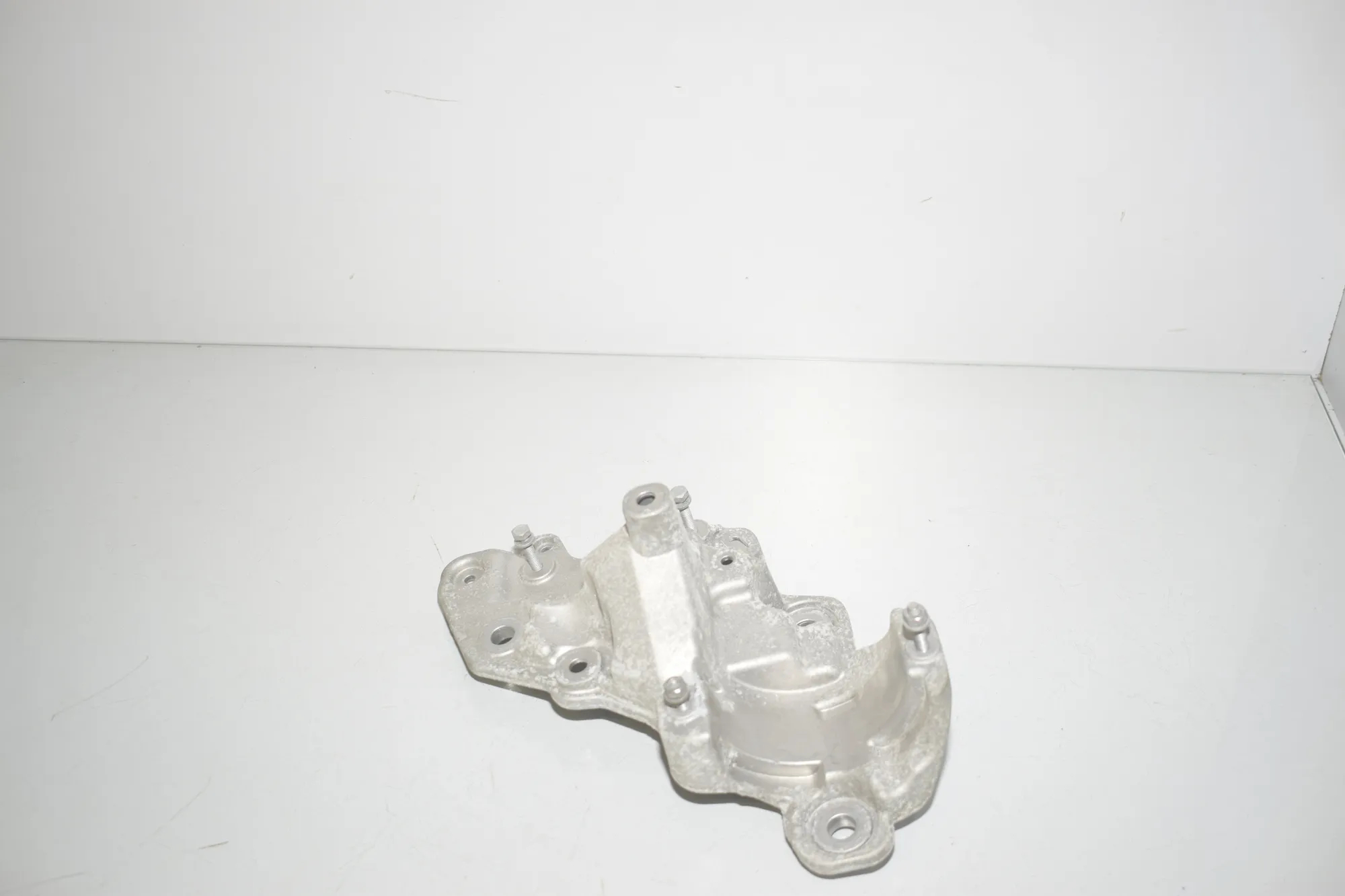 Other Body Parts – OEM 8490365 · BMW iX (I20) (2021 - -) xDrive 40 2021