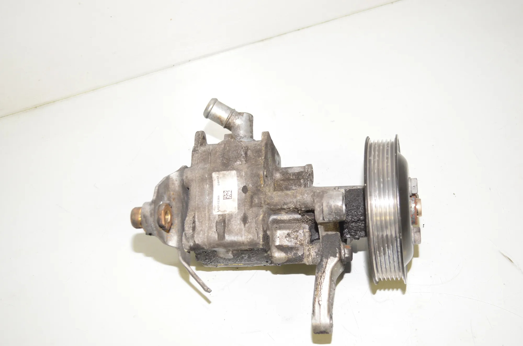 Power Steering Pump – OEM 6798665 · BMW 5 (F10) 530 d xDrive 2012