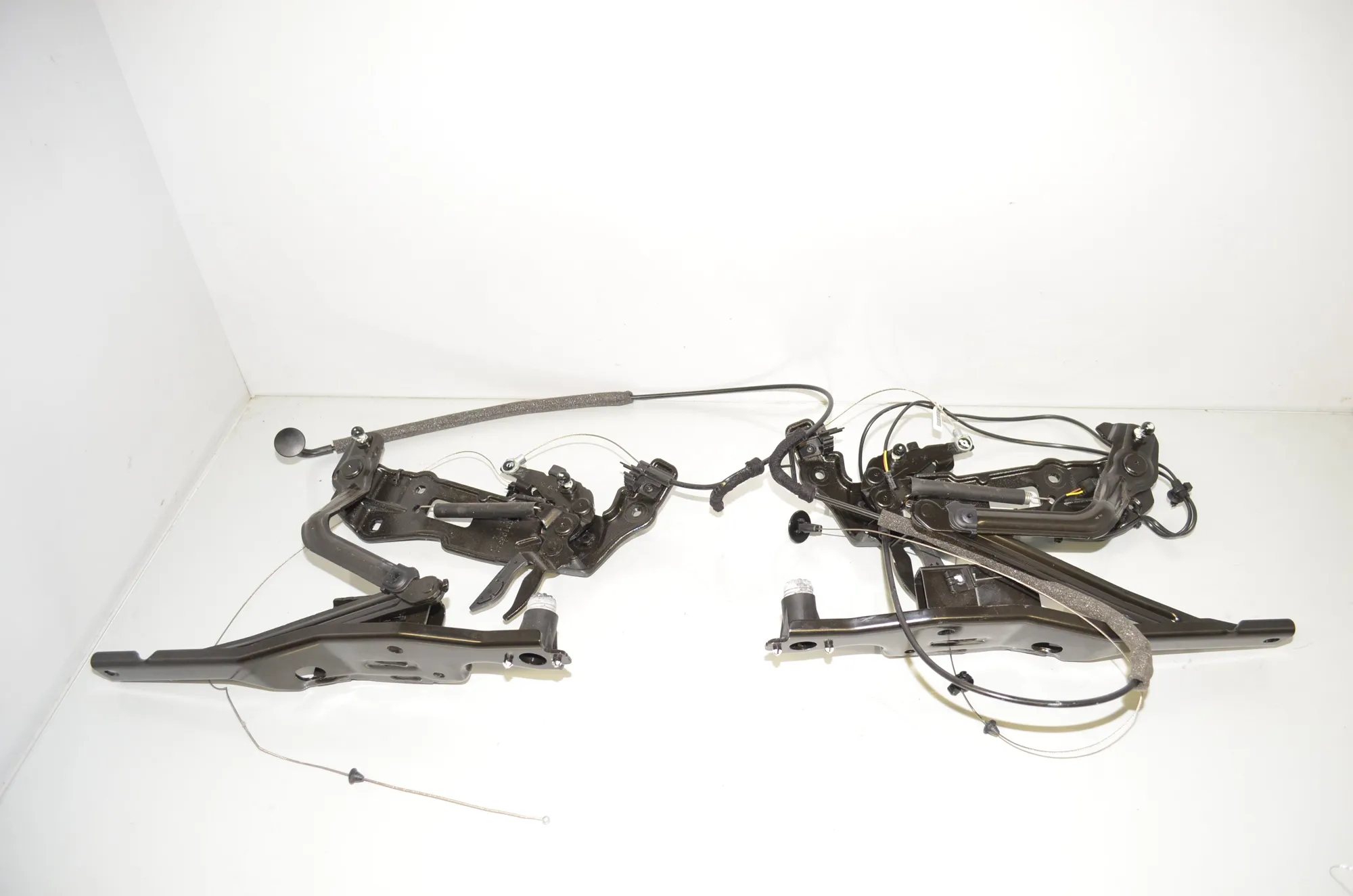 Other Roof Parts – OEM 7300958 · BMW 2 Cabrio (F23) 220 i 2017