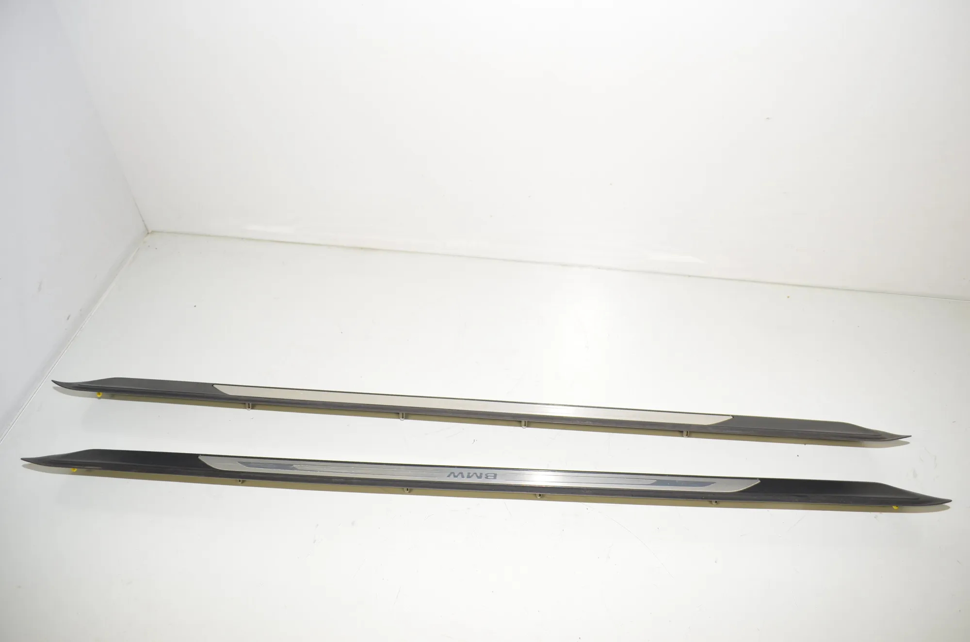 Door Sill Trim Kit – OEM 7437077 · BMW 2 Cabrio (F23) 220 i 2017 – 2