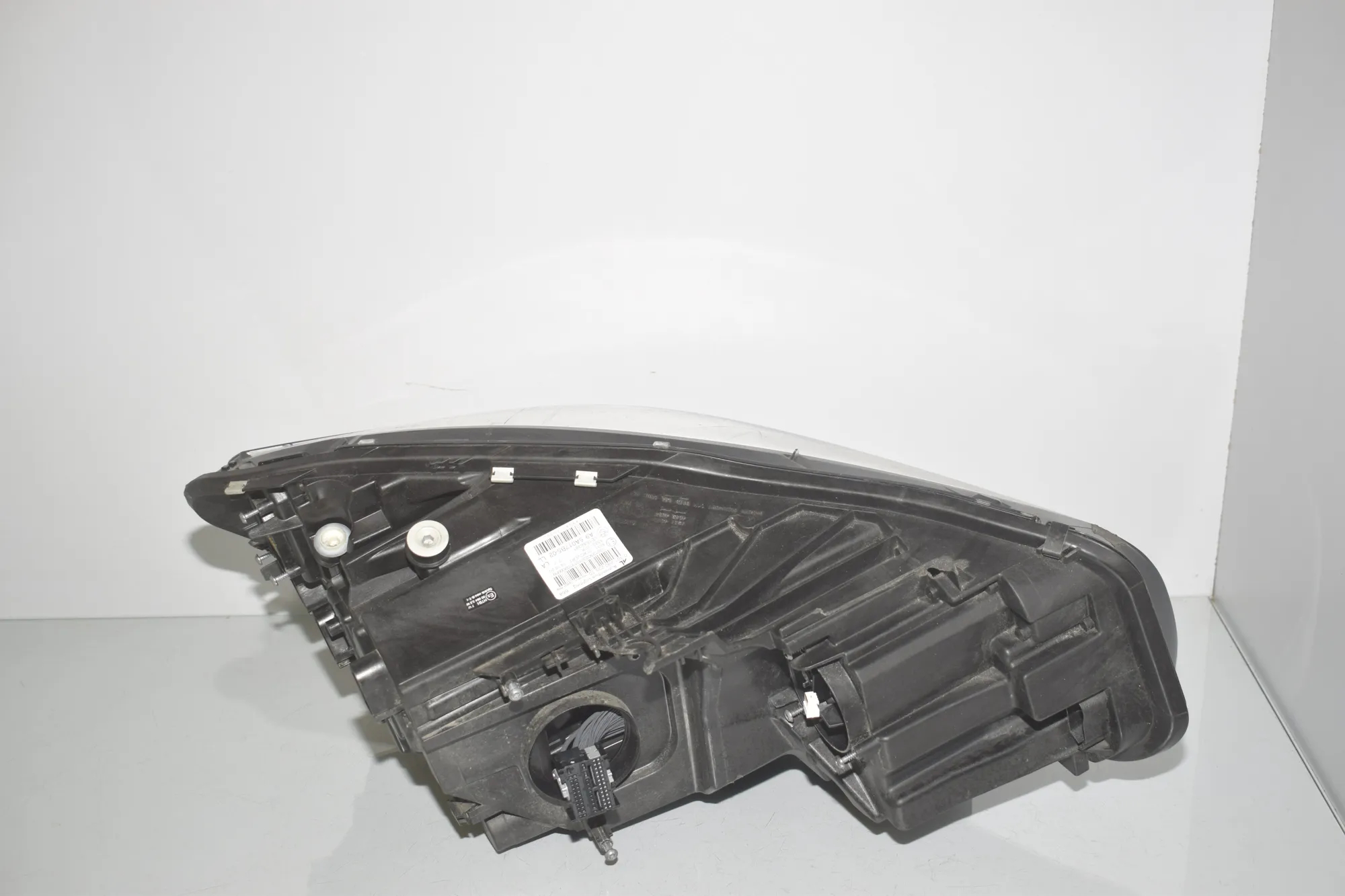 Front Left Headlight – OEM 5A017B5 · BMW 2 Gran Tourer (F46) 220 d xDrive 2020 – 10