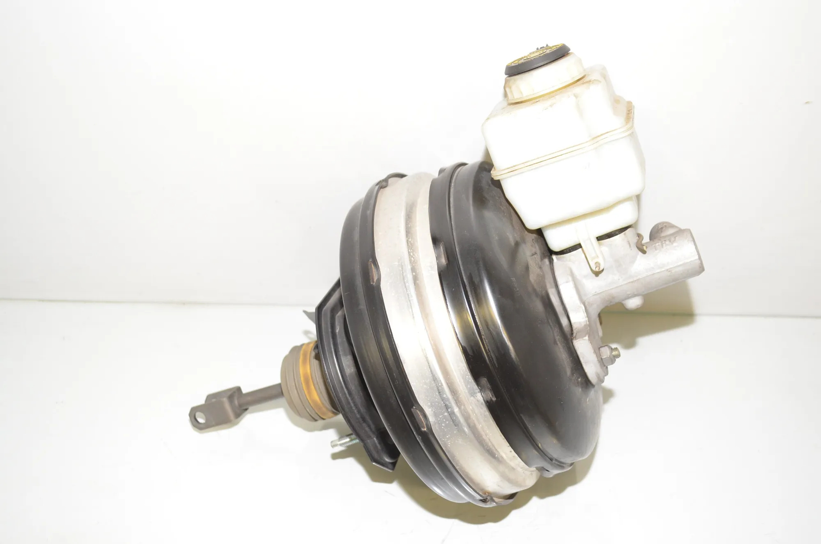 Brake Servo Booster – OEM 6792956 · BMW 5 (F10) 530 d xDrive 2012 – 2