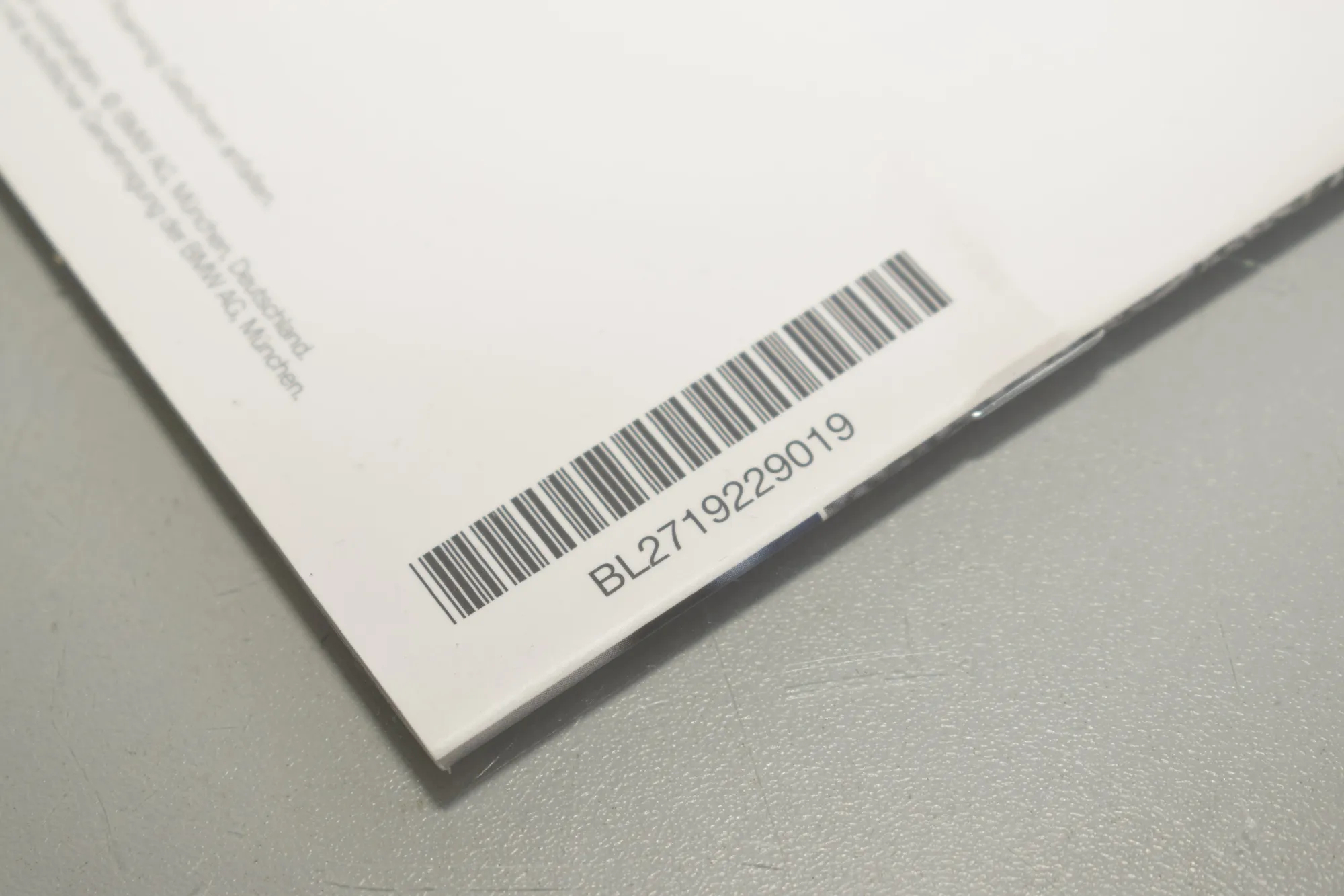 Manual Service Book – OEM 5A03698 · BMW X7 (G07) BMW X7 (G07) xDrive 30 d 2020 – 7