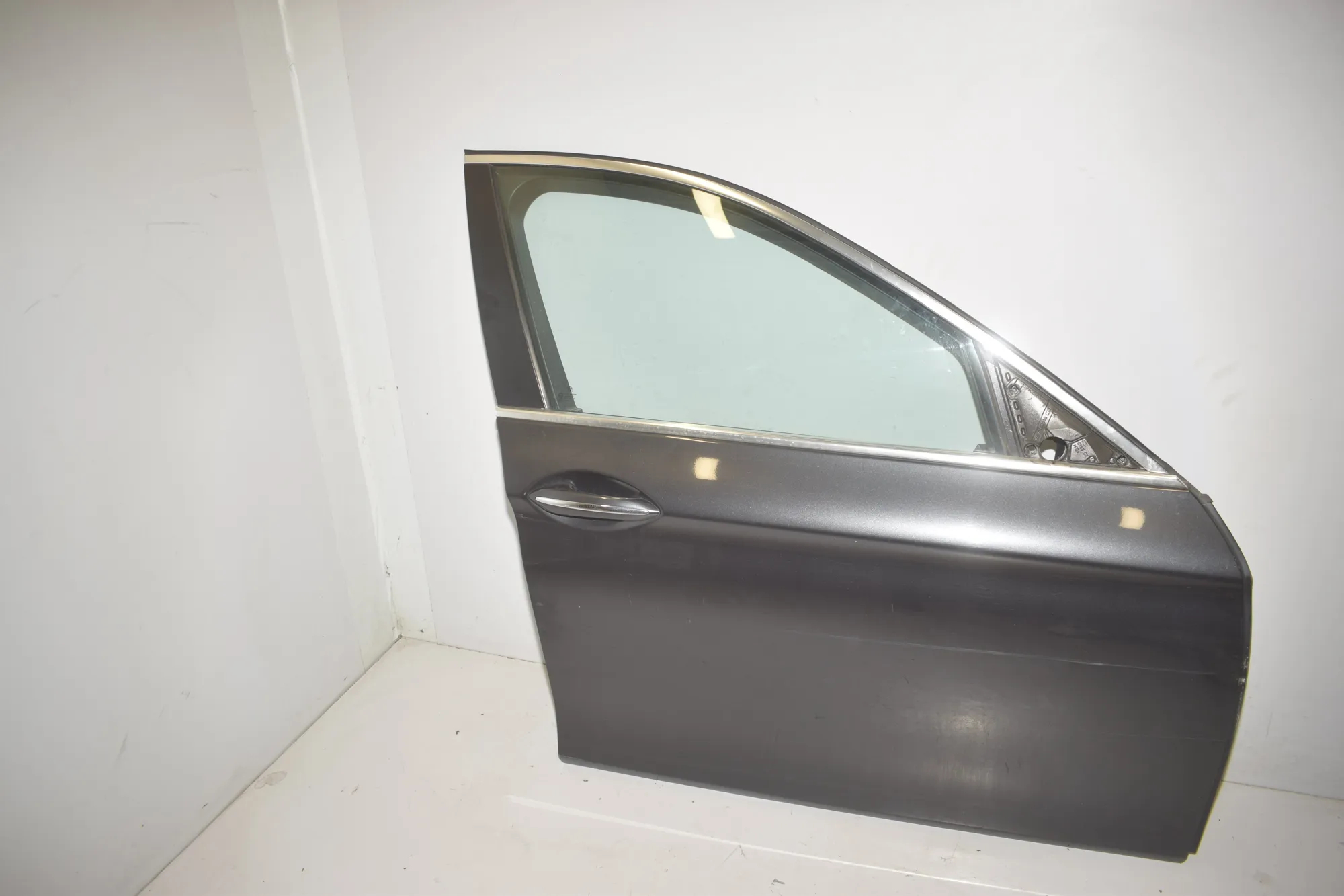 Front Right Door · BMW 5 (F10) 530 d xDrive 2012