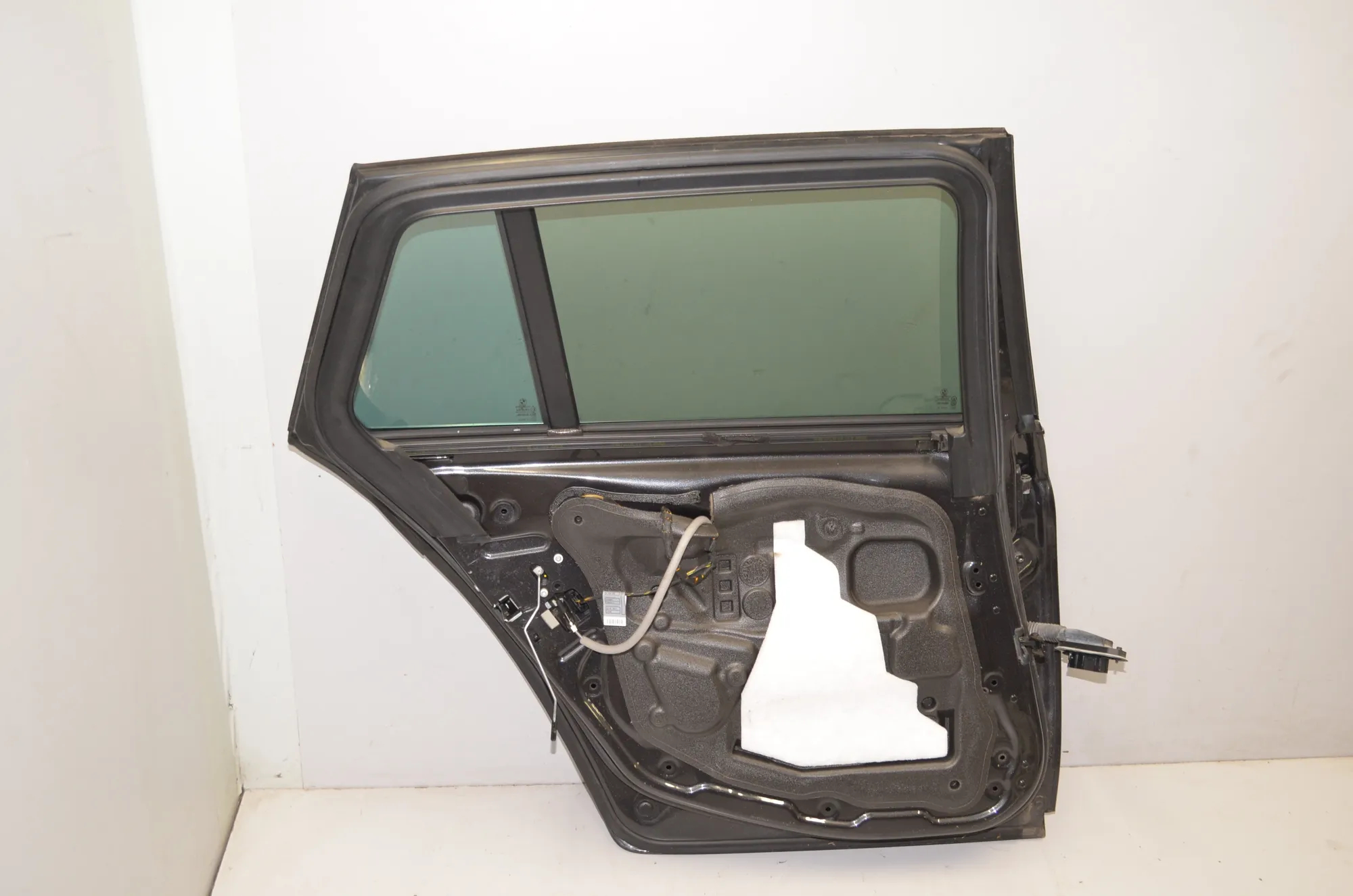 Rear Left Door · BMW 5 Touring (F11) 530 d 2011 – 5
